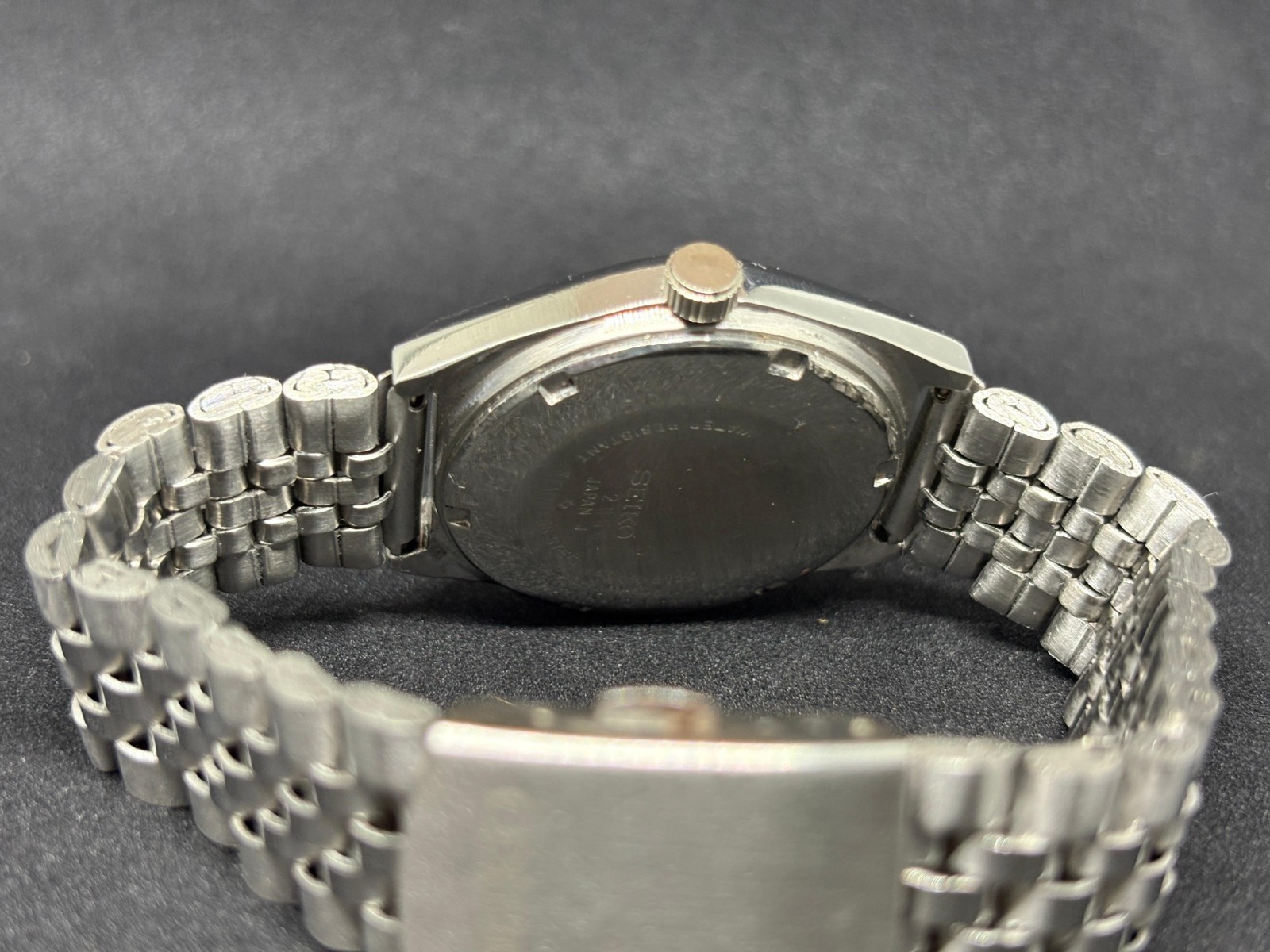 Vintage Seiko 5 Automatic Day/Date Japanese Men’s Wrist Watch