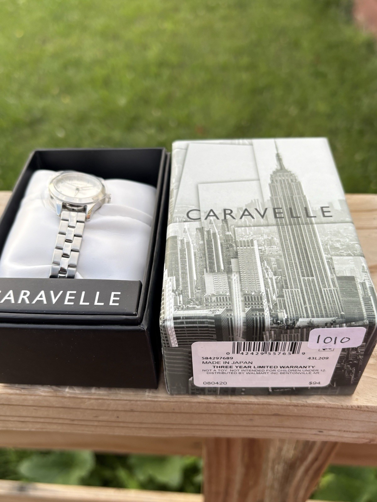 Caravelle Women’s Quartz Analog Stainless Bracelet Watch New w/ Box 43L209