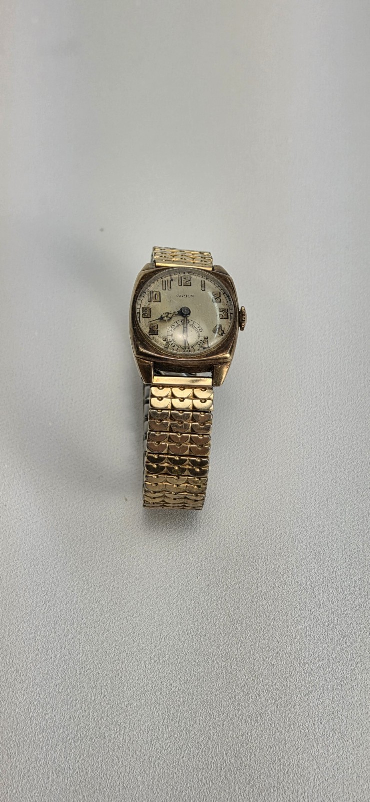 Gruen Cin-O Men’s Vintage 1920s Manual Wind Cushion Watch 22-25.9mm