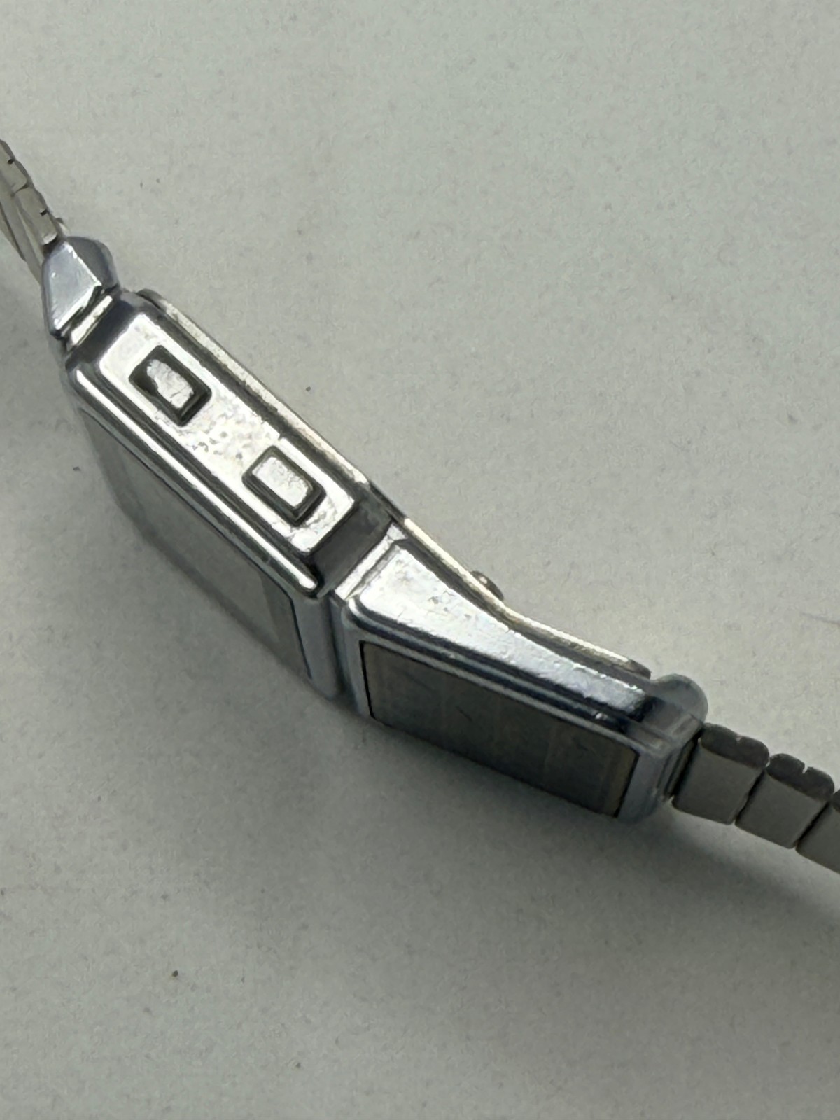 The Casio DBC-600 iconic vintage watch made in 1985 in Japan. DB-600