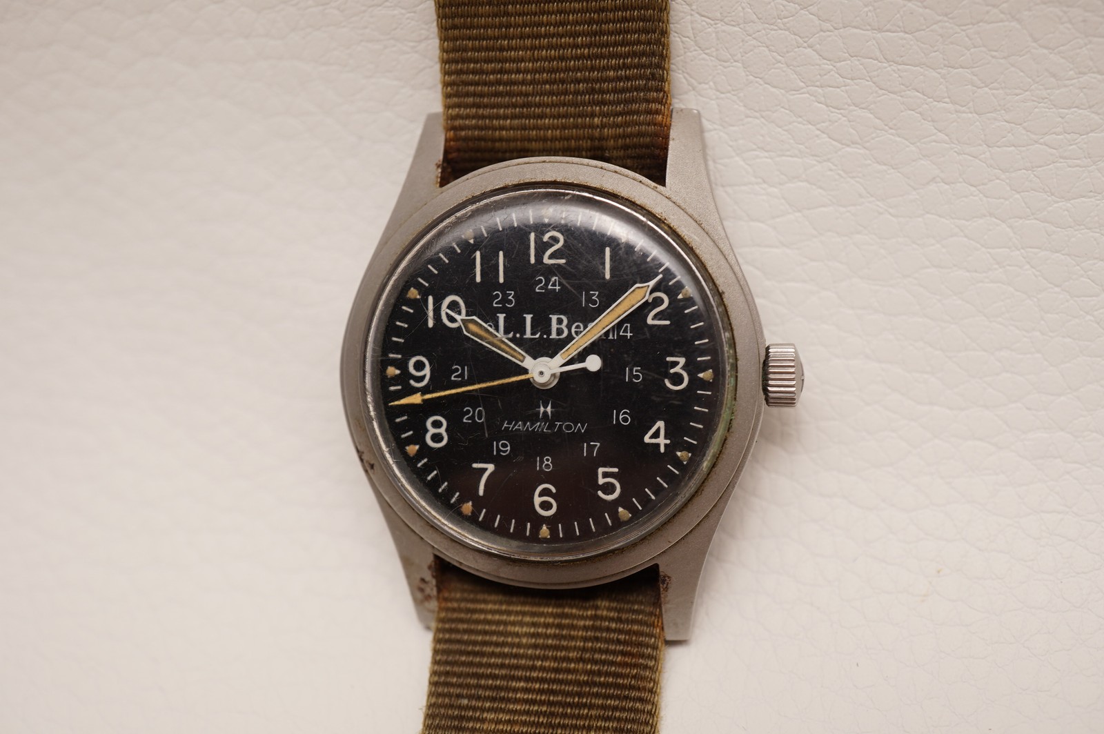 Vintage Hamilton Khaki L.L.Bean 9219 33mm Manual-Wind Field Watch Original NATO