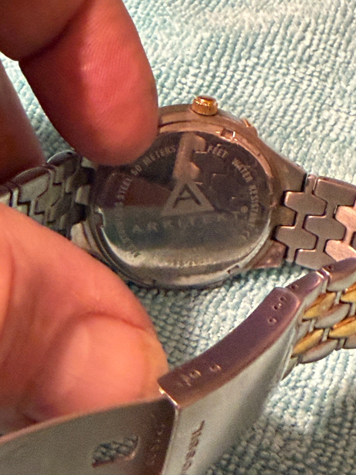 Fossil Arkitekt Watch Two Tone Gold Silver Stainless Steel Date – needs battery