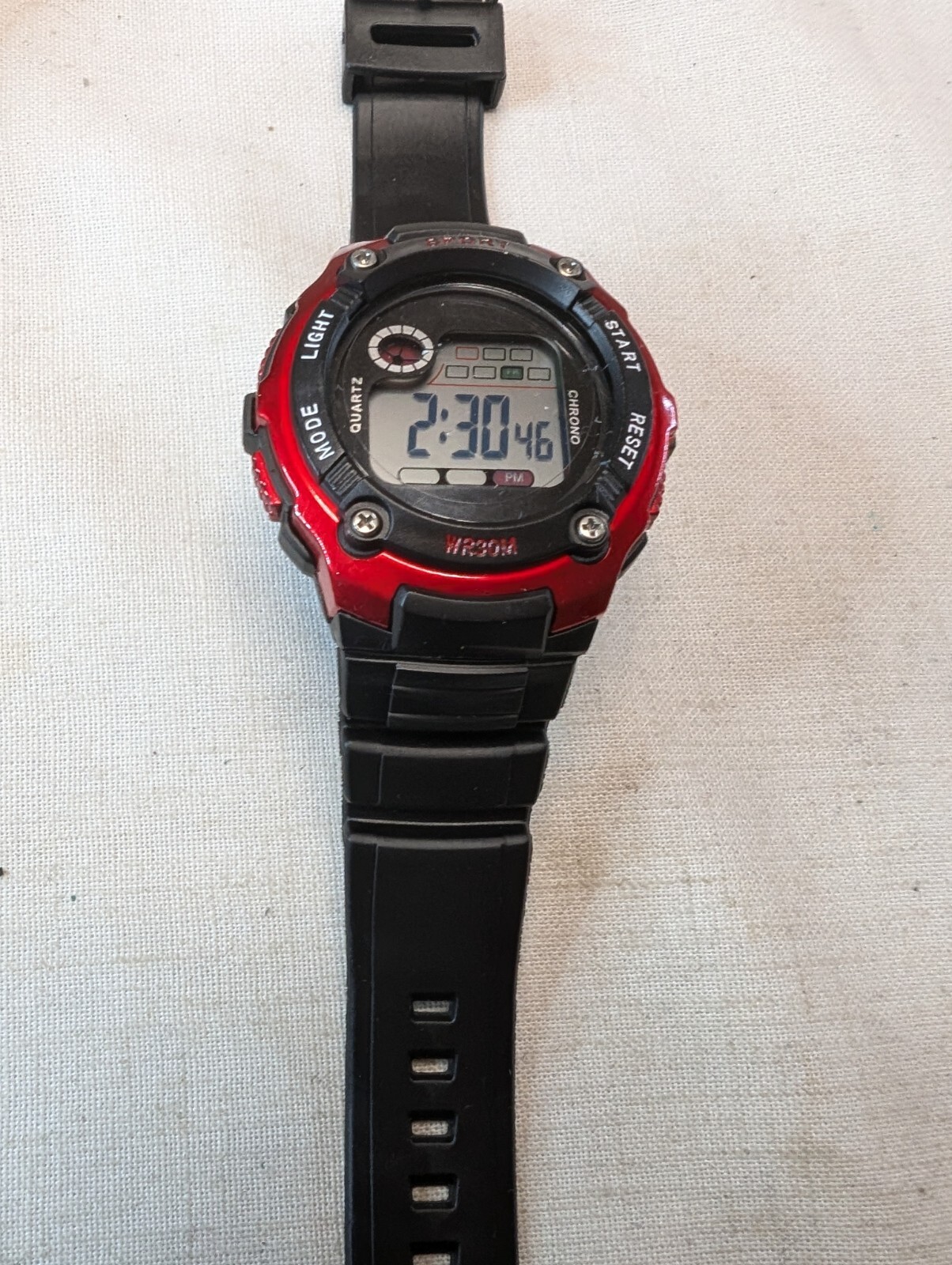 Sporty S-Sport Red & Black Chronograph Men’s Watch TPU Band