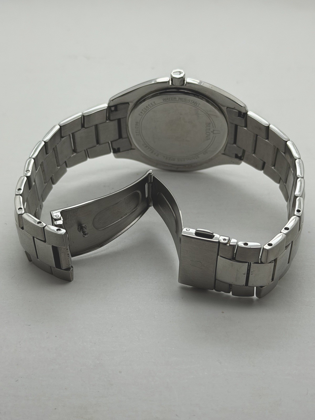 Bulova 96D122 Millennia Grey Dial Diamond Accent Date Indicator Men’s Watch 42mm