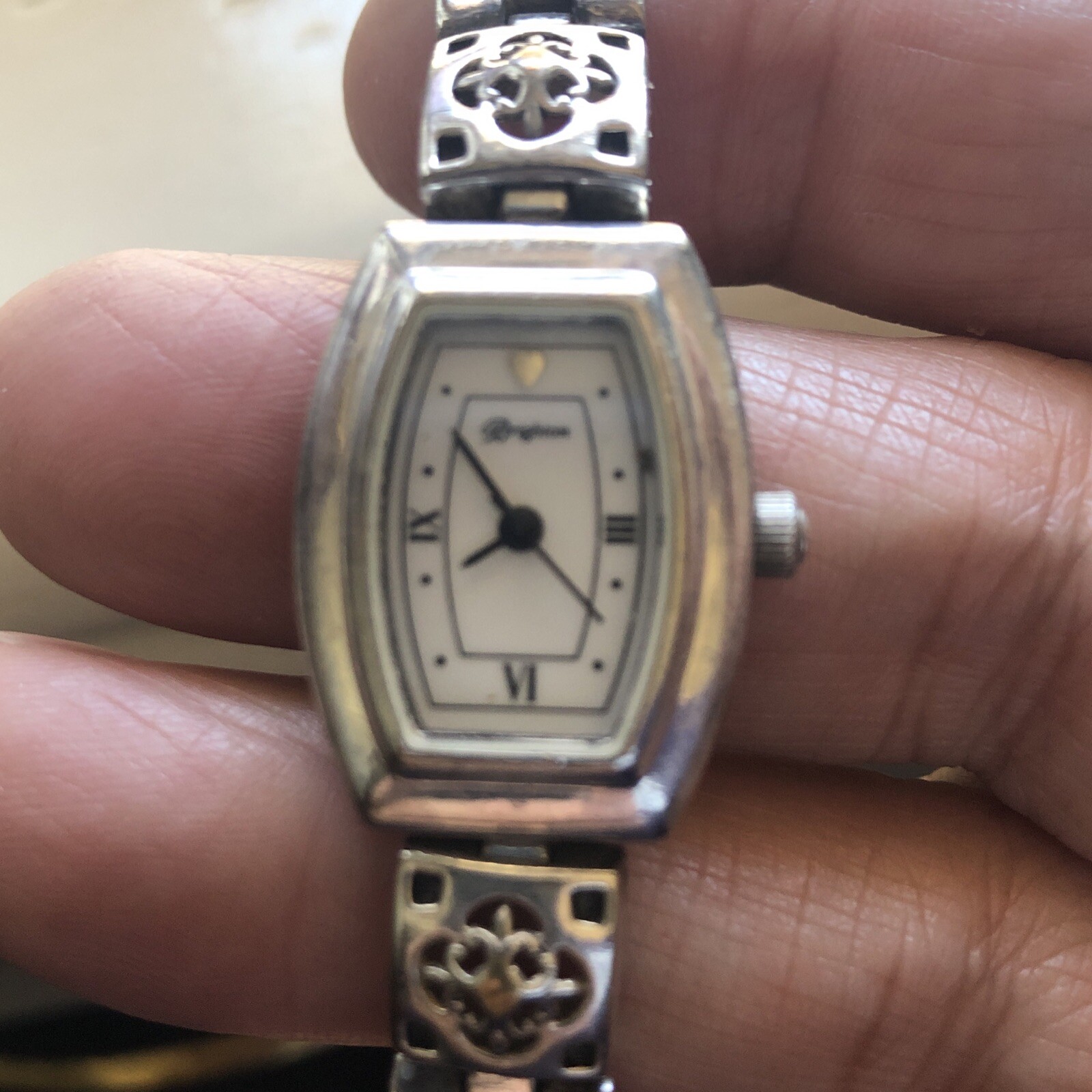 Brighton Watch Silver Tribeca Toggle Clasp Adjustable Band, New Battery Ladies