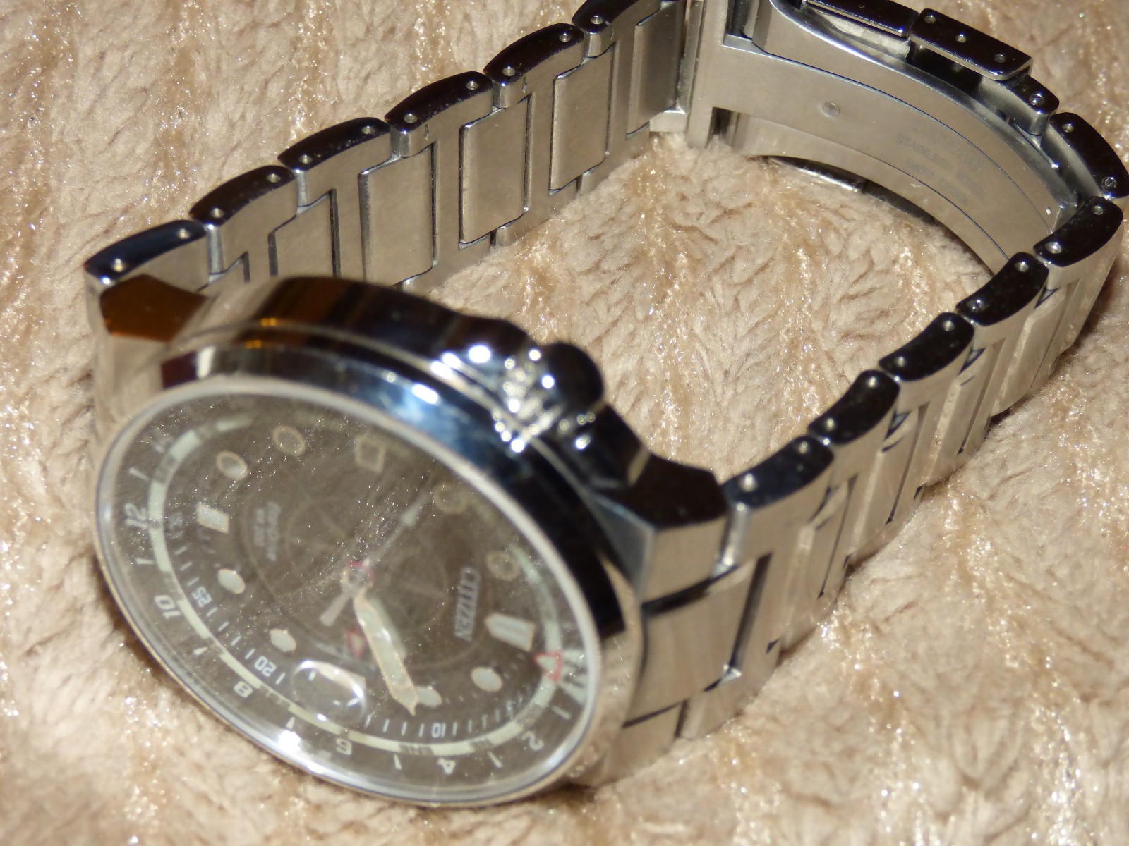 CITIZEN ECO-DRIVE ENDEAVOUR GMT BLACK WHITE DIAL MENS WATCH. BJ7140-53E