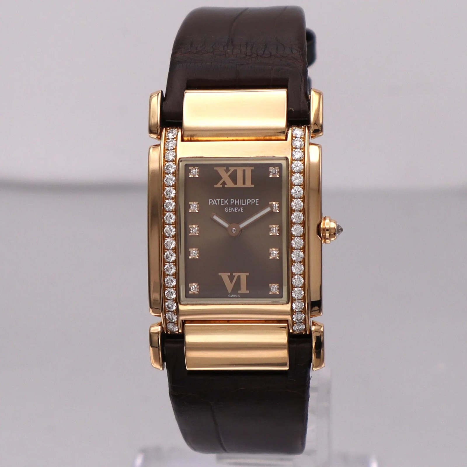 Patek Philippe Twenty-4 18K Rose Gold Diamond Chocolate Dial Ladies Watch 4920R