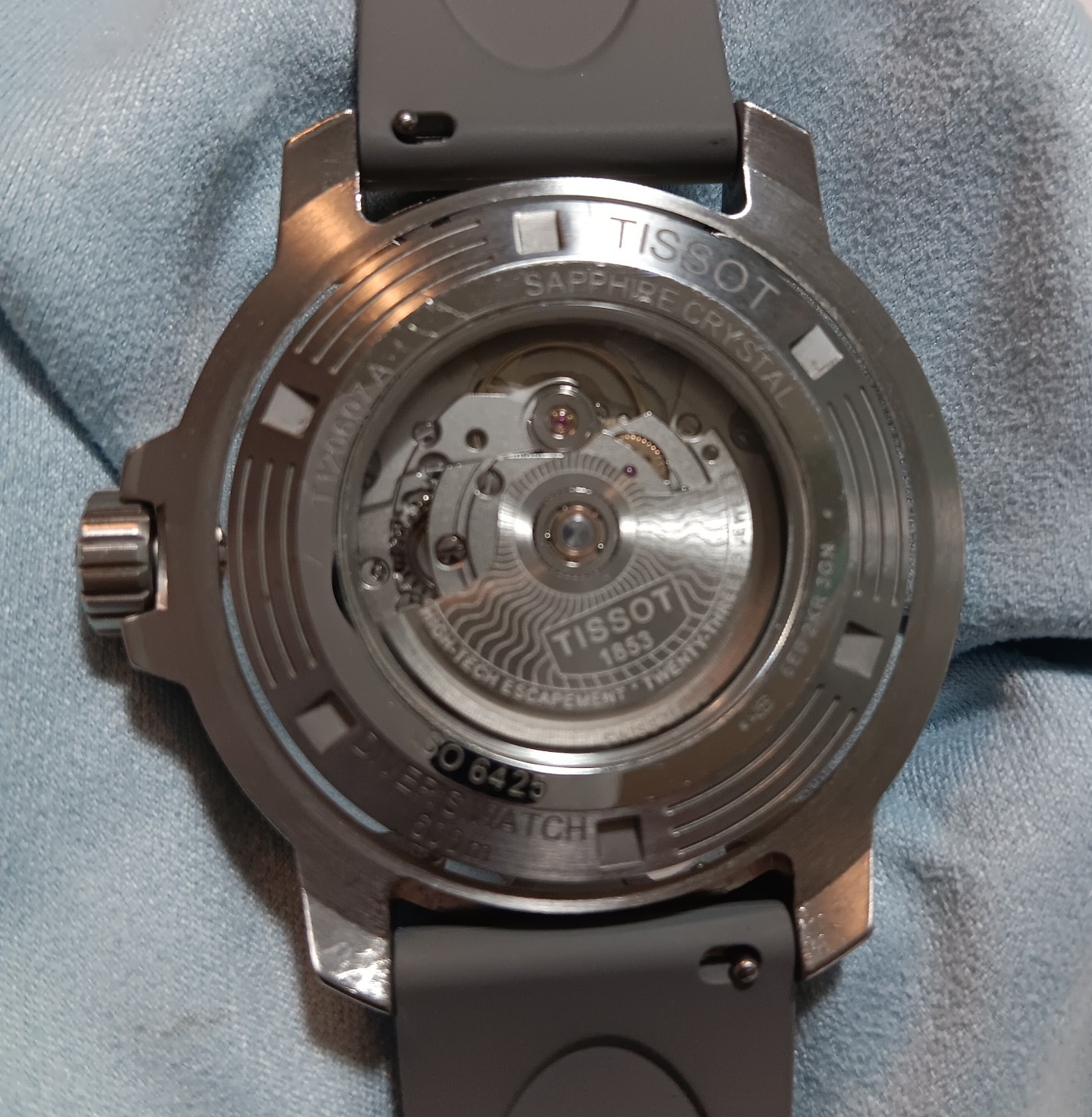 Tissot Seastar 2000 Professional Diver’s Mens Watch T1206071744100. 46 mm Case.