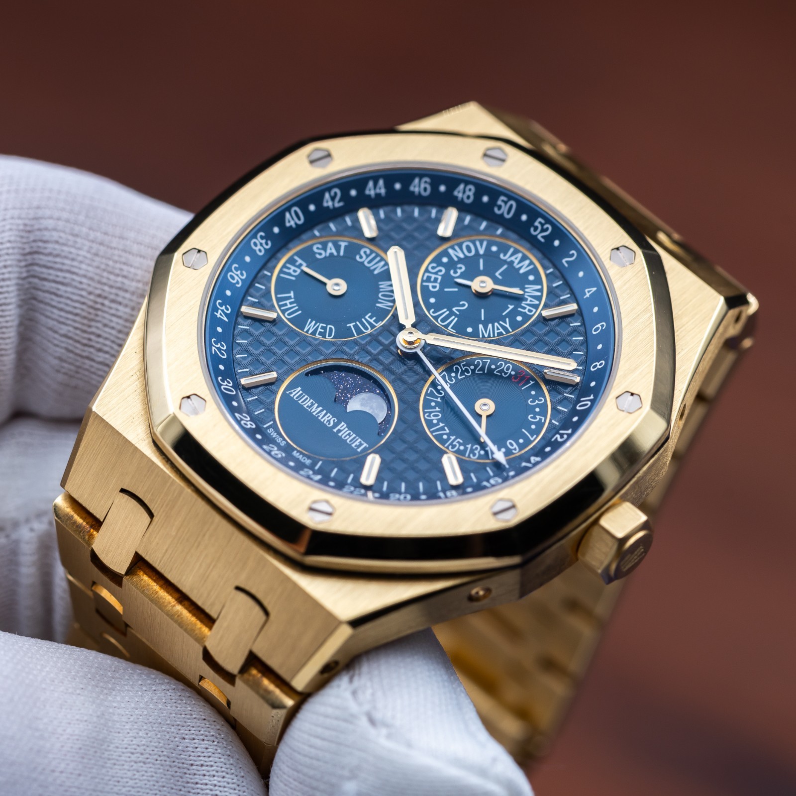 AUDEMARS PIGUET Royal Oak Perpetual Calendar Blue Dial 26574BA.OO.1220BA.01