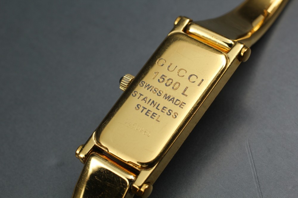 Near MINT GUCCI 1500L Black Rectangular Gold Bangle GP Quartz Ladies Watch 16cm