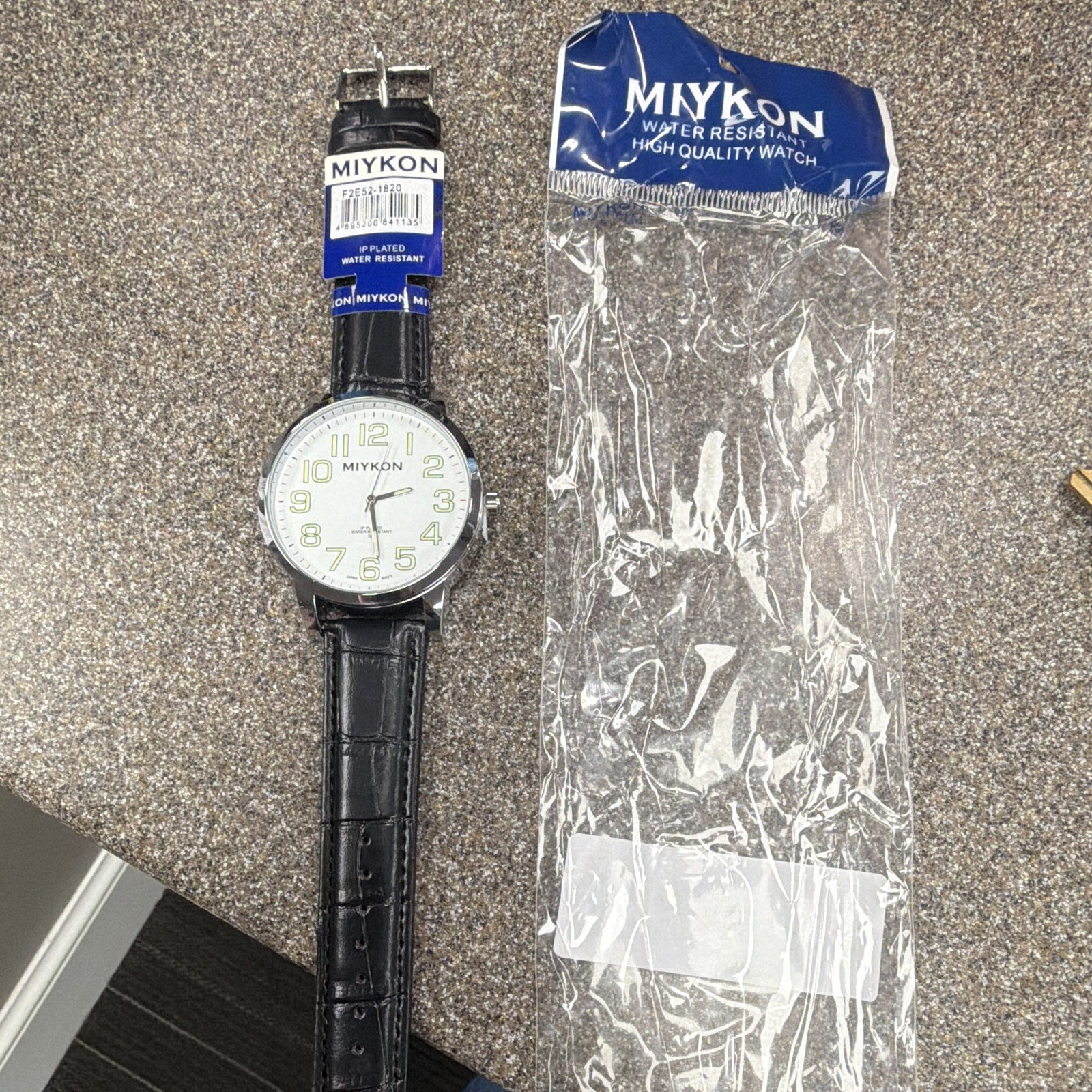 MIYKON Men’s Quartz Analog Watch White Dial Black Leather Strap 30m