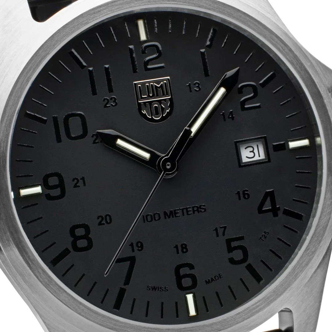 Luminox X2.2502 PATAGONIA STEEL 2500 Series 43mm silver black PU Men’s Watch NEW