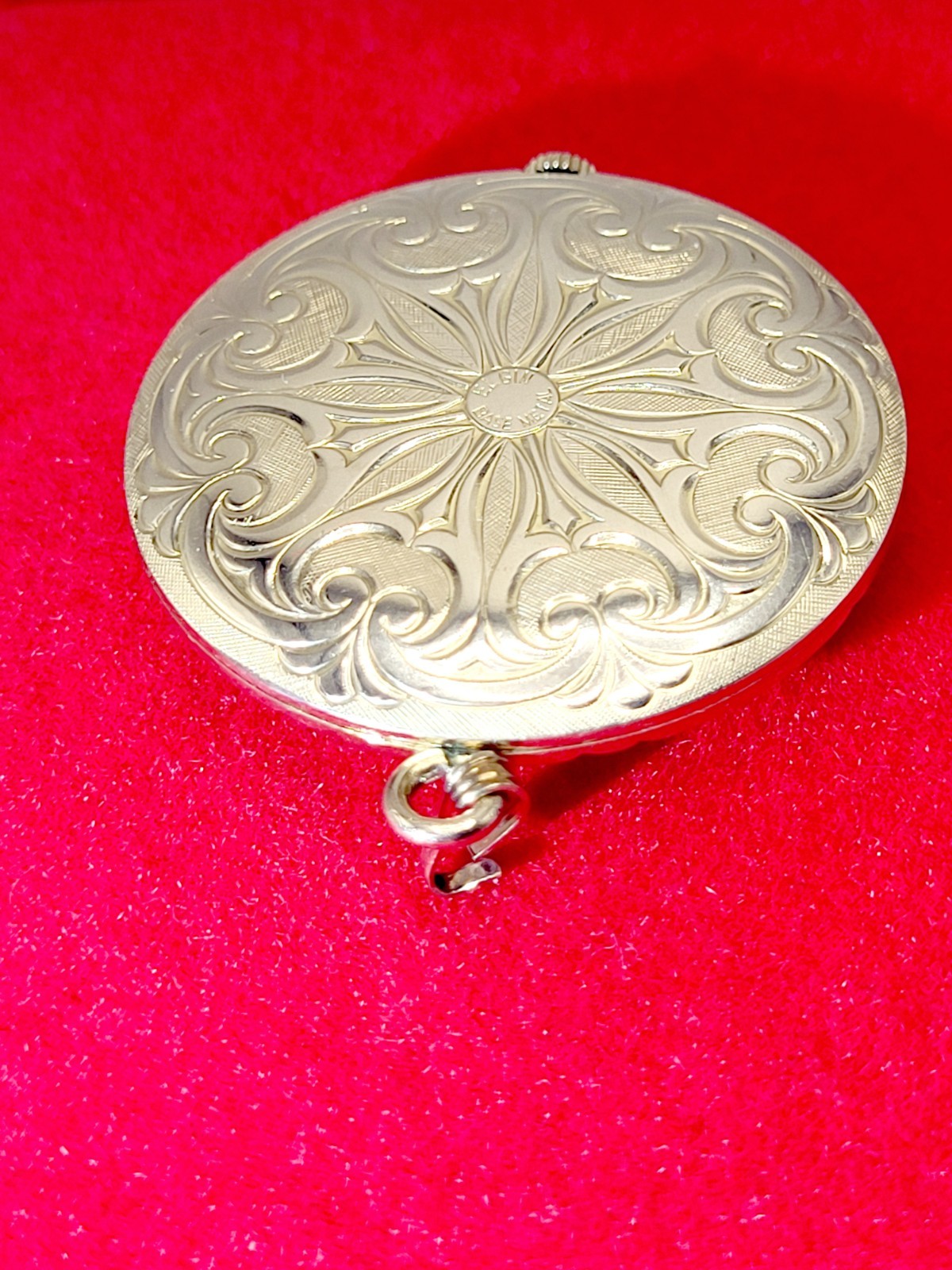 Swiss [MINT, WORKS] Elgin 34mm RARE Wind-up Women’s Pendant Watch Roman Dial