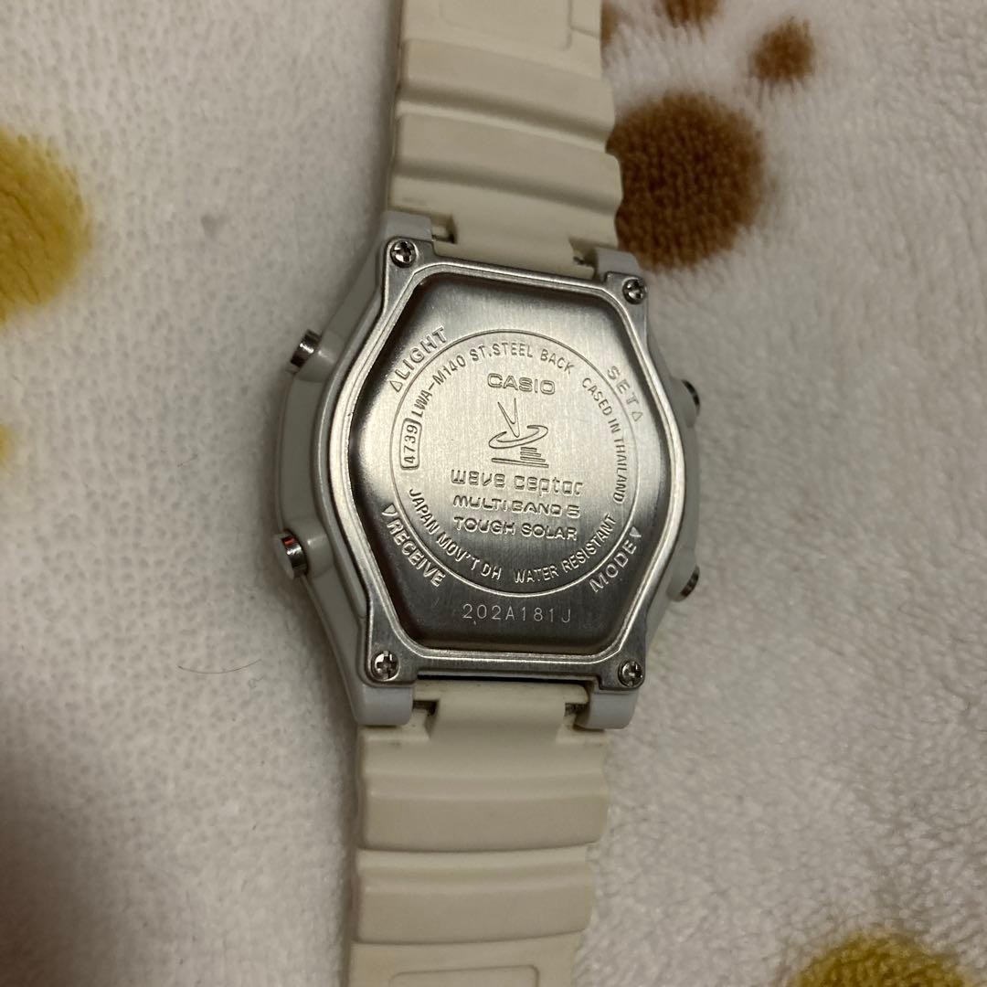 Casio Wave Ceptor Radio-Controlled Solar Watch for Women LWA-M142