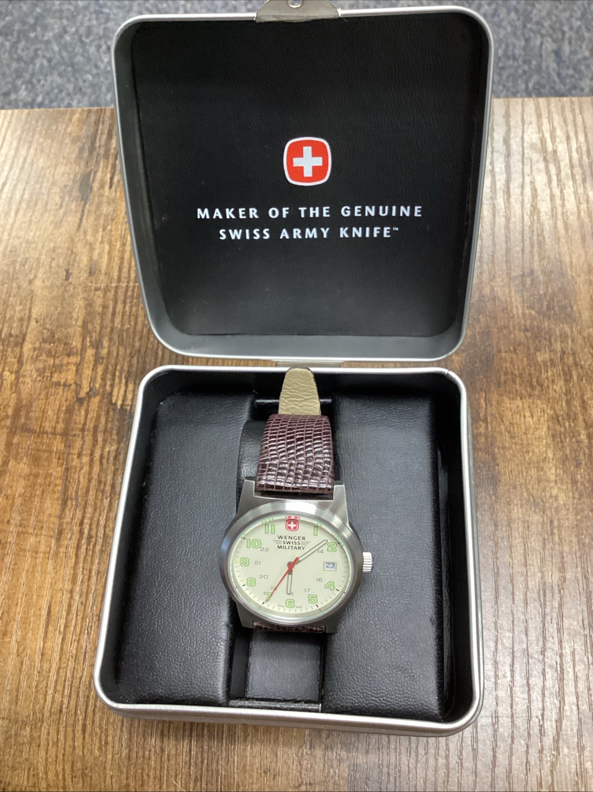 Wenger Swiss Military Date Men’s Watch 7290X Leather Band