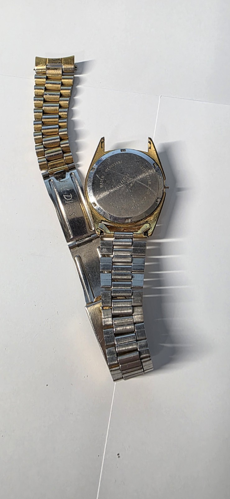 Gruen Quartz Day/Date Gold Tone Analog Wristwatch for REPAIR OR PARTS