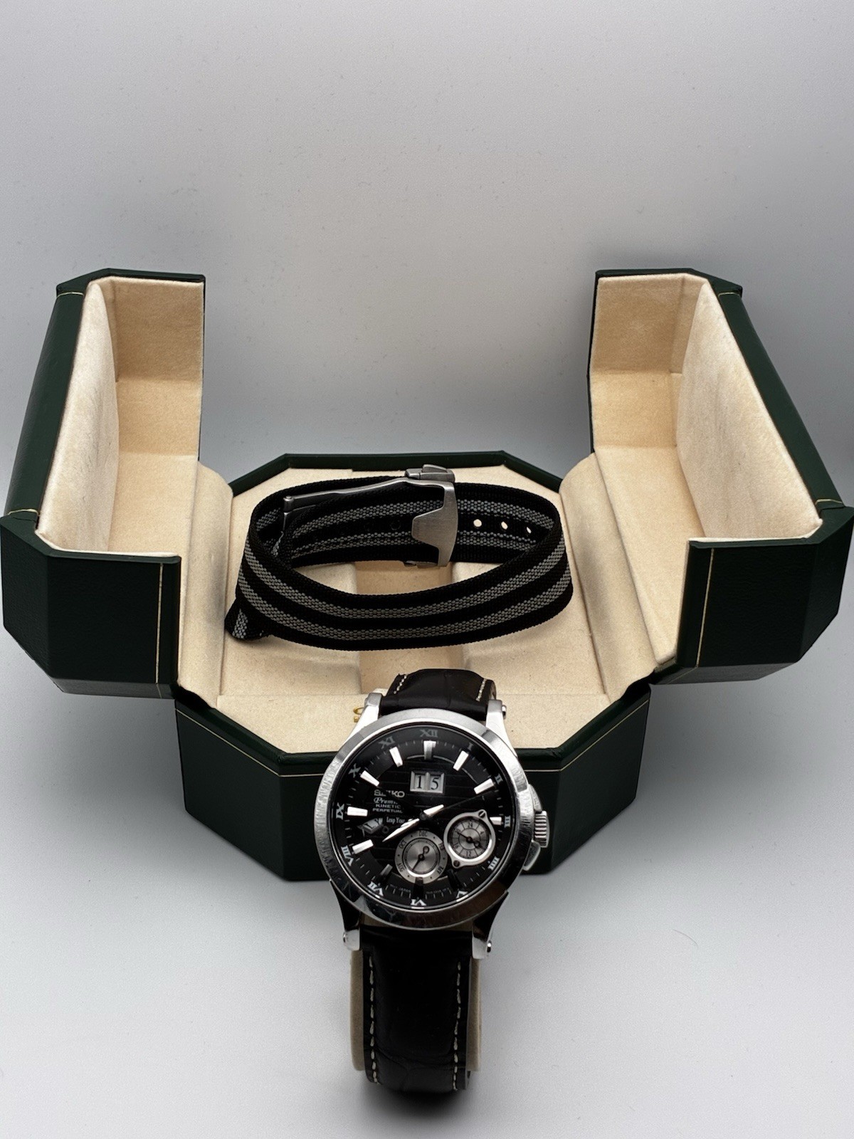 Seiko Premier Kinetic Perpetual Calendar Watch SNP005 7D48 With Box + NATO Strap