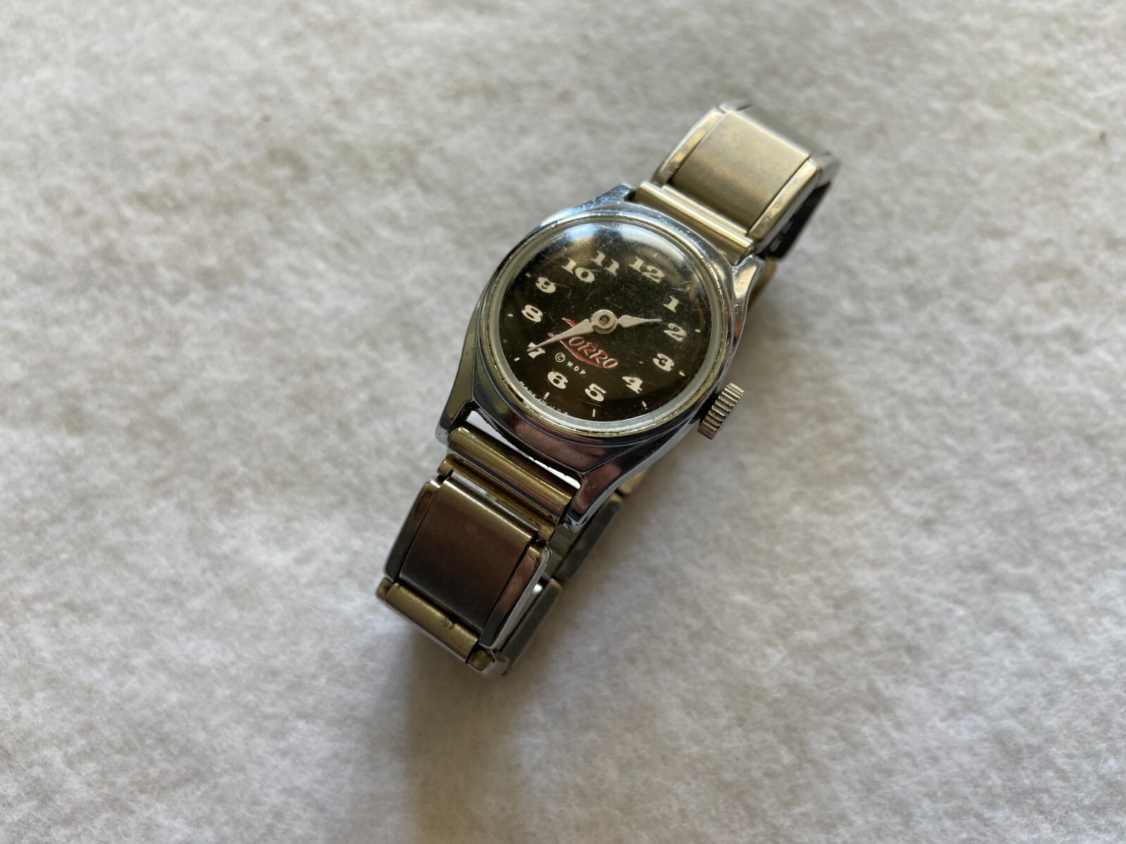 Vintage US Time (Timex) Zorro Mechanical Wind Up Kids Watch – Problem