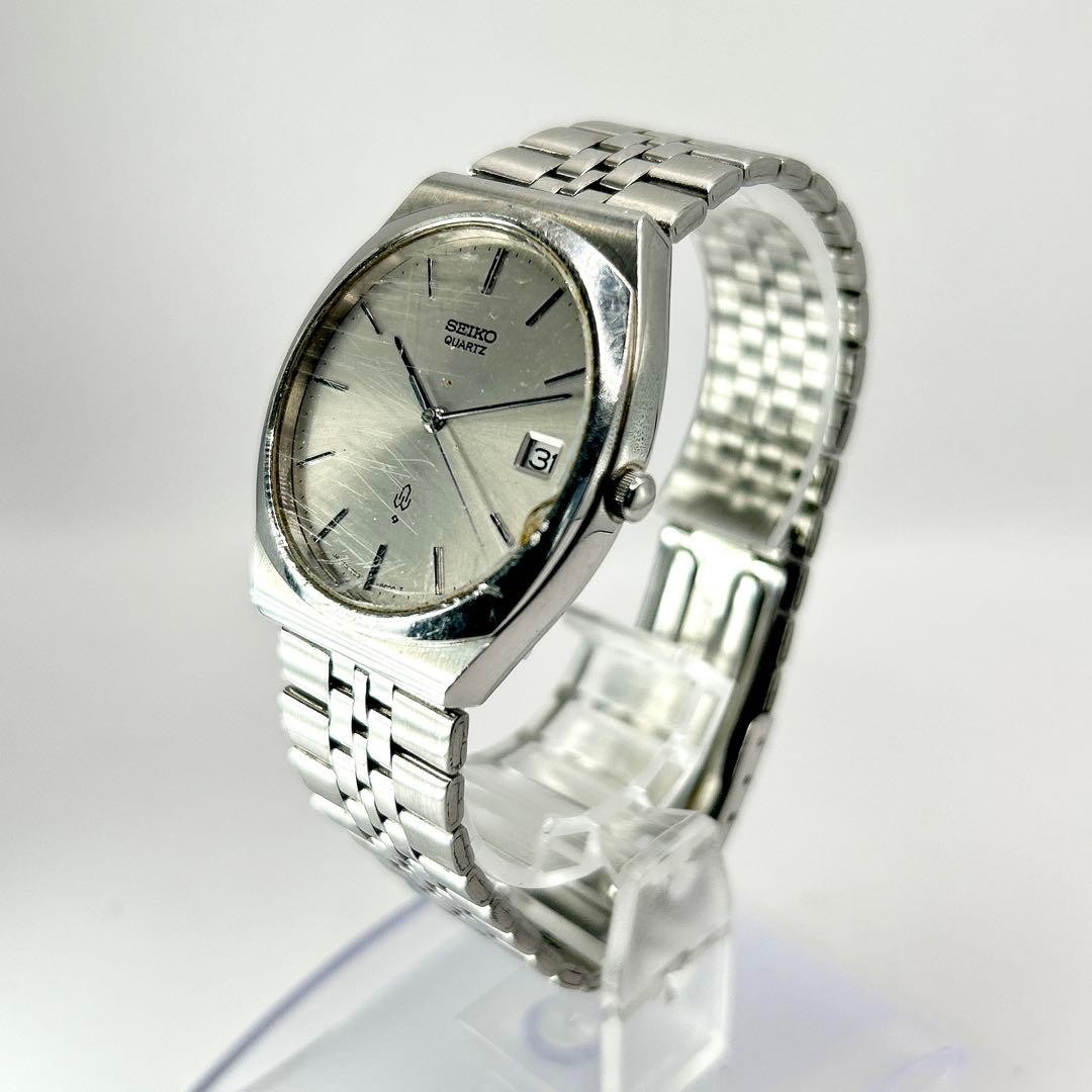 SEIKO Mens Quartz Analog Date Watch 33.5mm Silver Dial 7.1mm Thickness 16.3mm