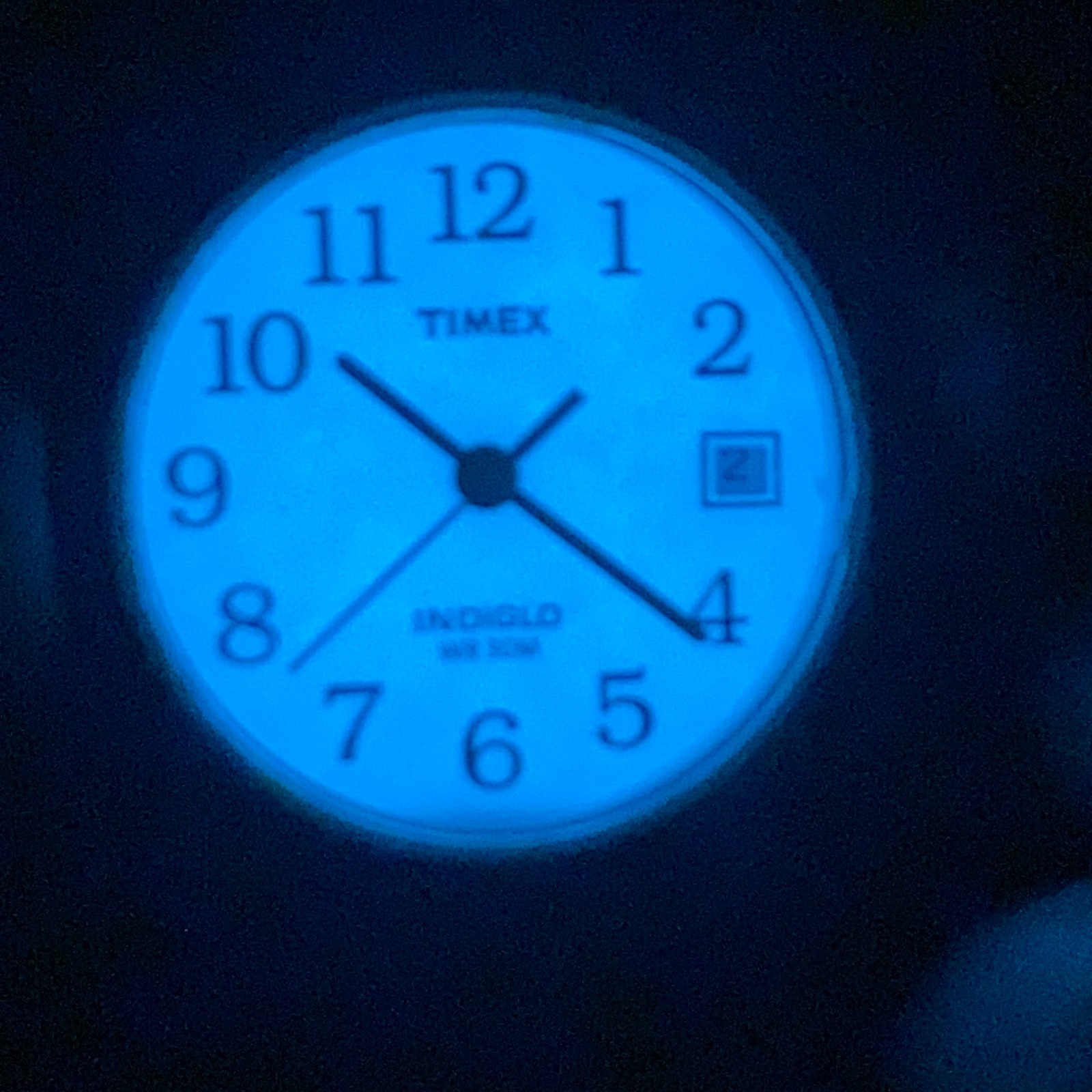 Timex Easy Reader Women’s Watch Silver Tone Date Indiglo New Battery SMALL 7.5″