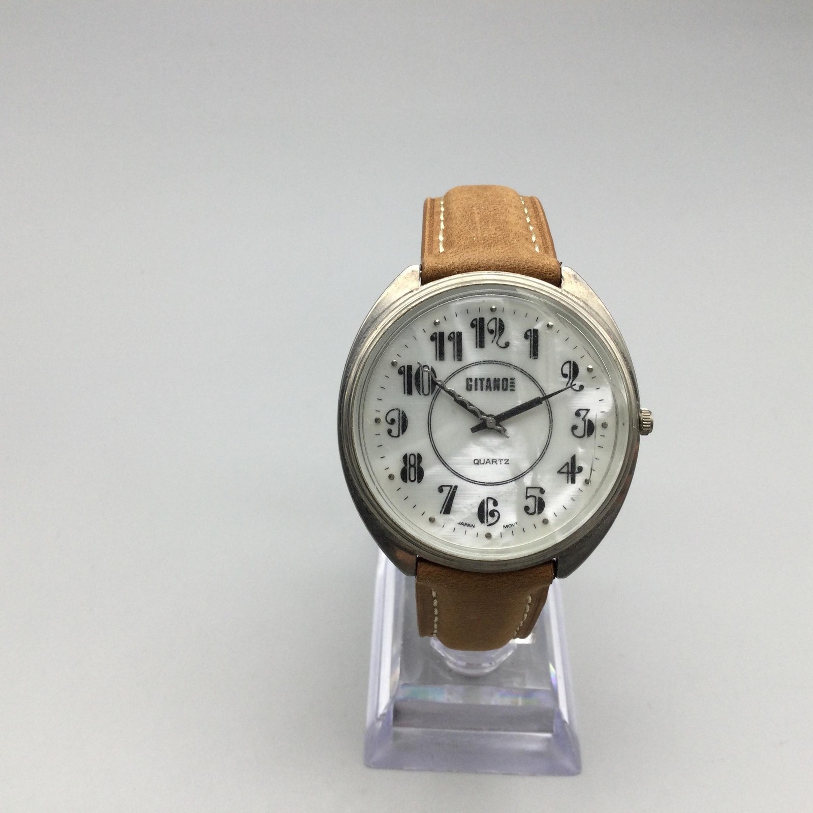Gitano Time Watch Unisex 39mm Silver Tone MOP Dial Tan Leather Strap New Battery