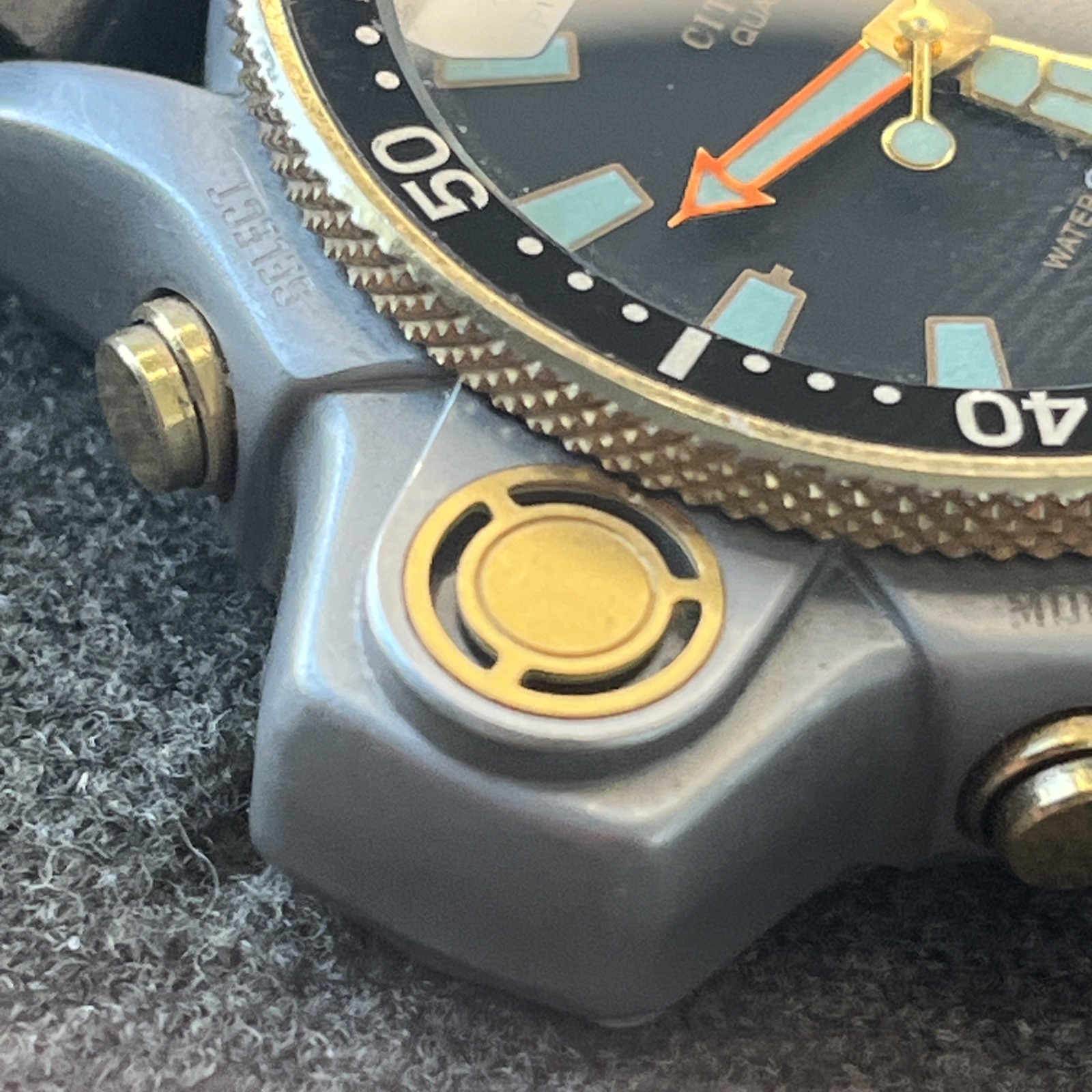 Vintage Citizen C021 087372 Y Promaster Aqualand Divers Men’s Watch, Needs Work