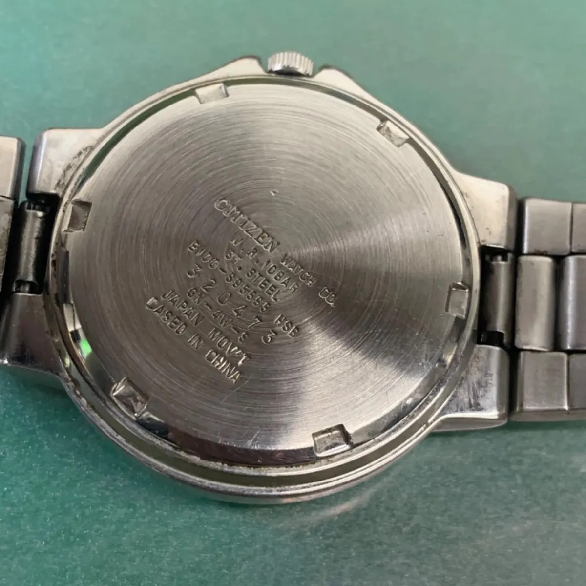 R6-4088 Used Citizen E100