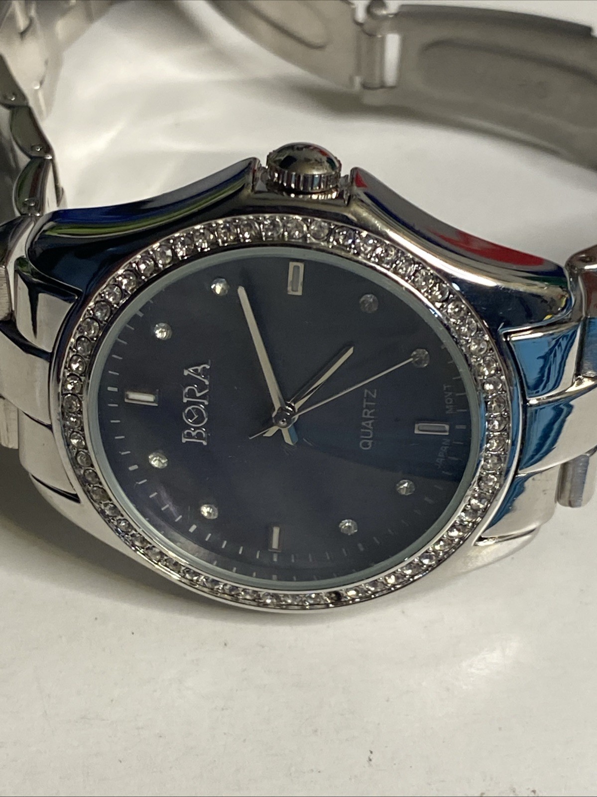 Bora Watch Womens Silver Tone Gem Set Bezel Round Dial 37mm New Battery
