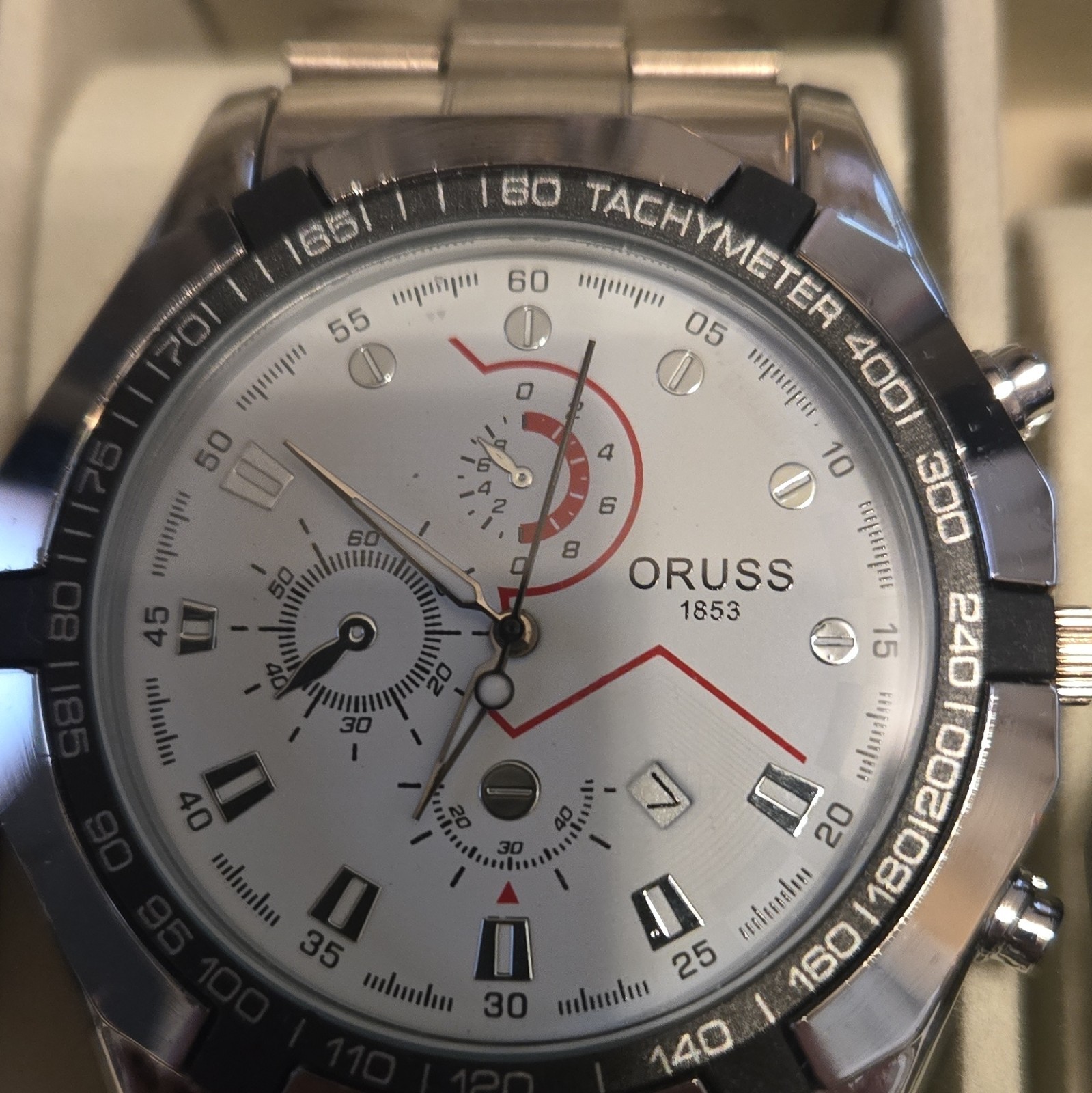 ORUSS 1853 Men’s Quartz Chronograph Tachymeter Date White Dial Silver Bracelet