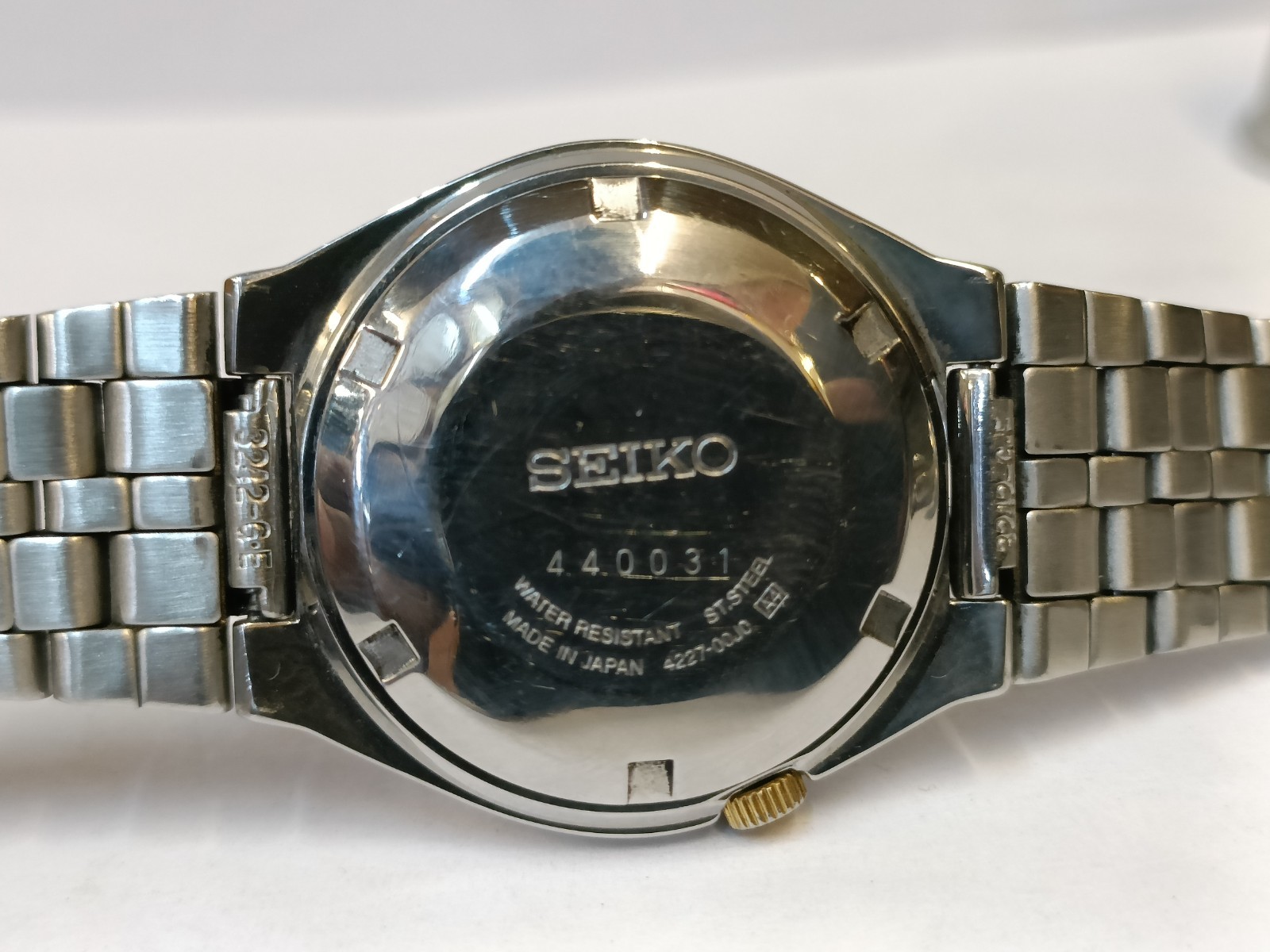 VINTAGE SEIKO 5 21J AUTOMATIC GOLD DIAL 4227-00J0 JAPAN UNISEX ADULT WORKING