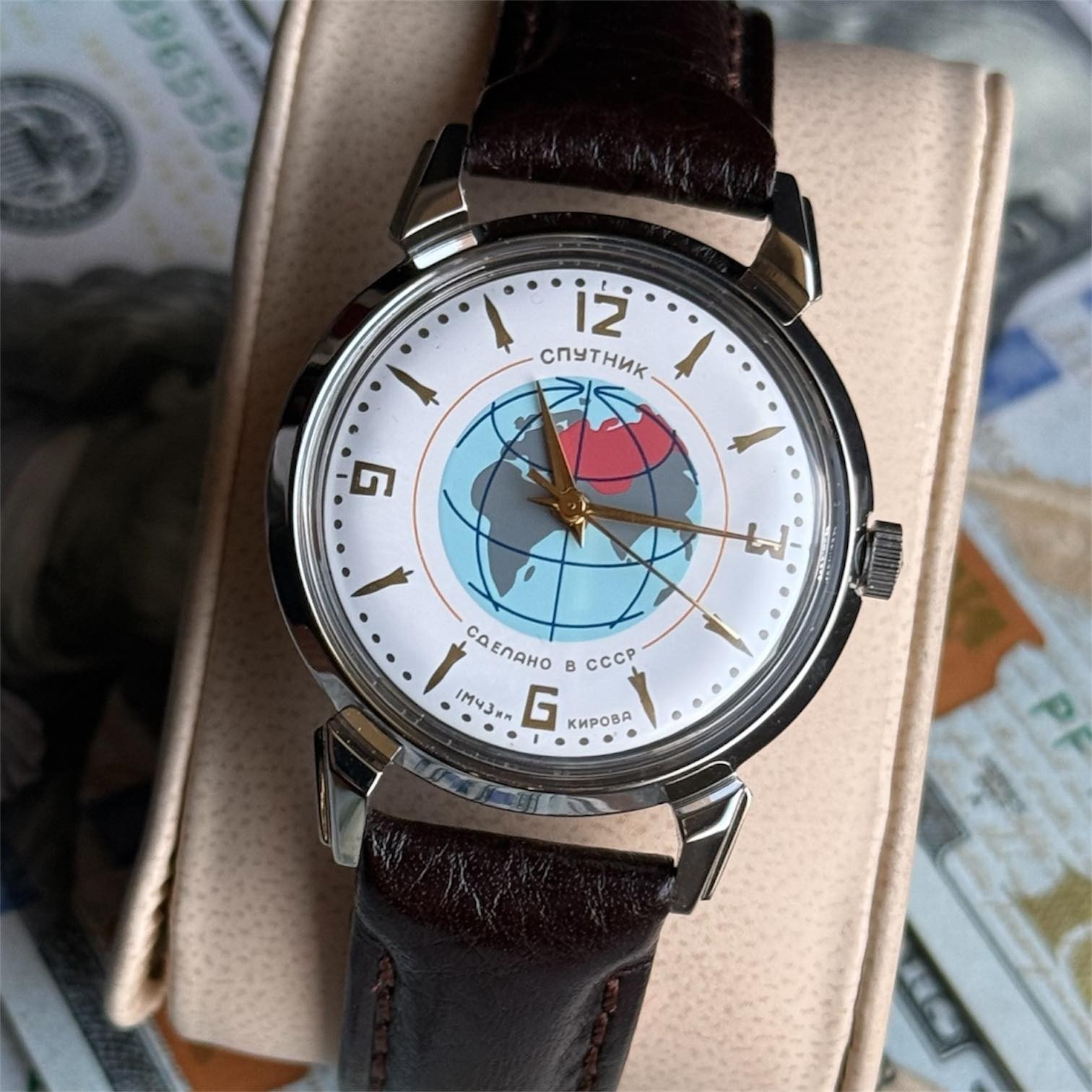 Watch Raketa Sputnik Mechanical Kirovskie Vintage Soviet USSR Russian Men’s RARE