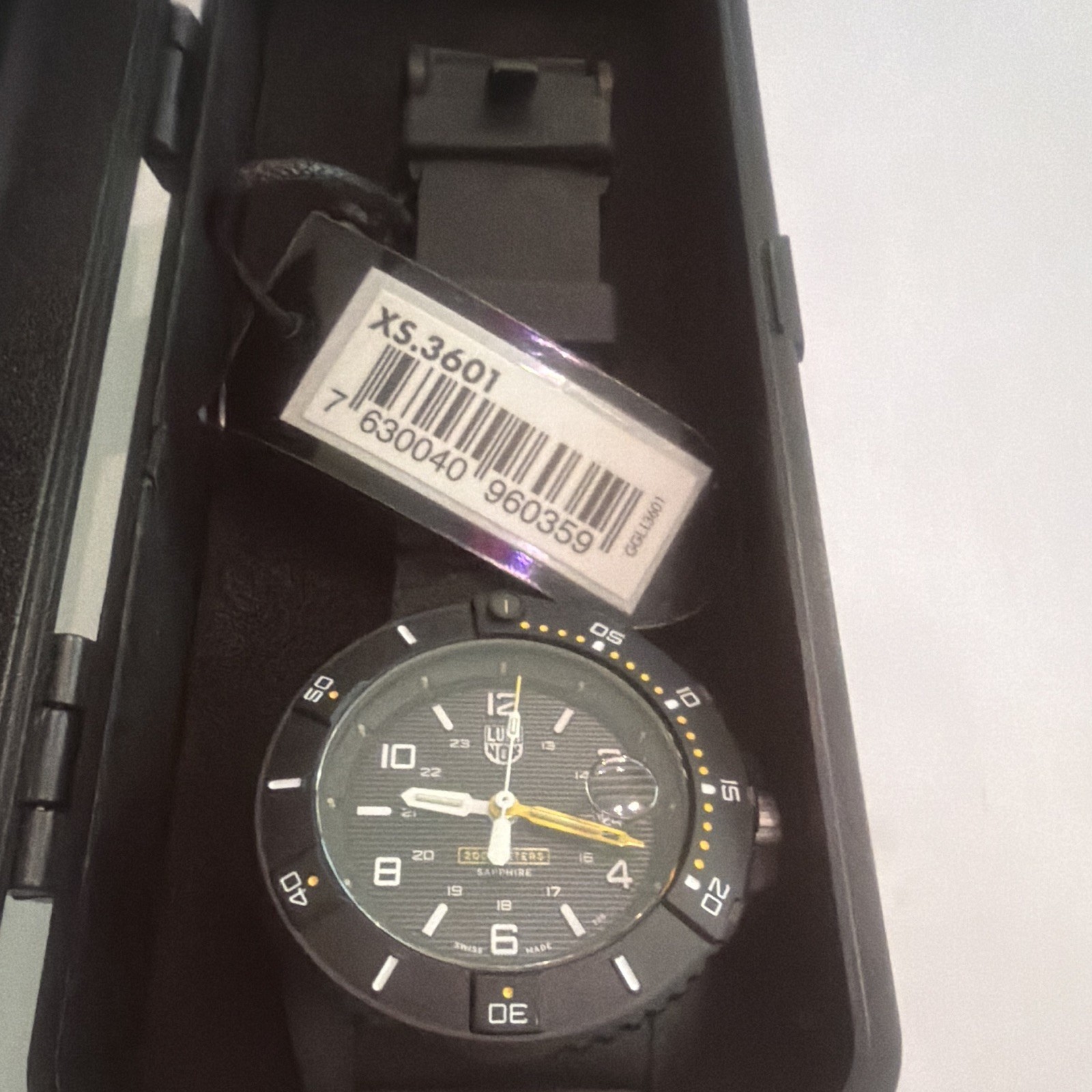 Luminox XS.3601 Diver Quartz 200m Date Black Dial Rubber Strap Boxed