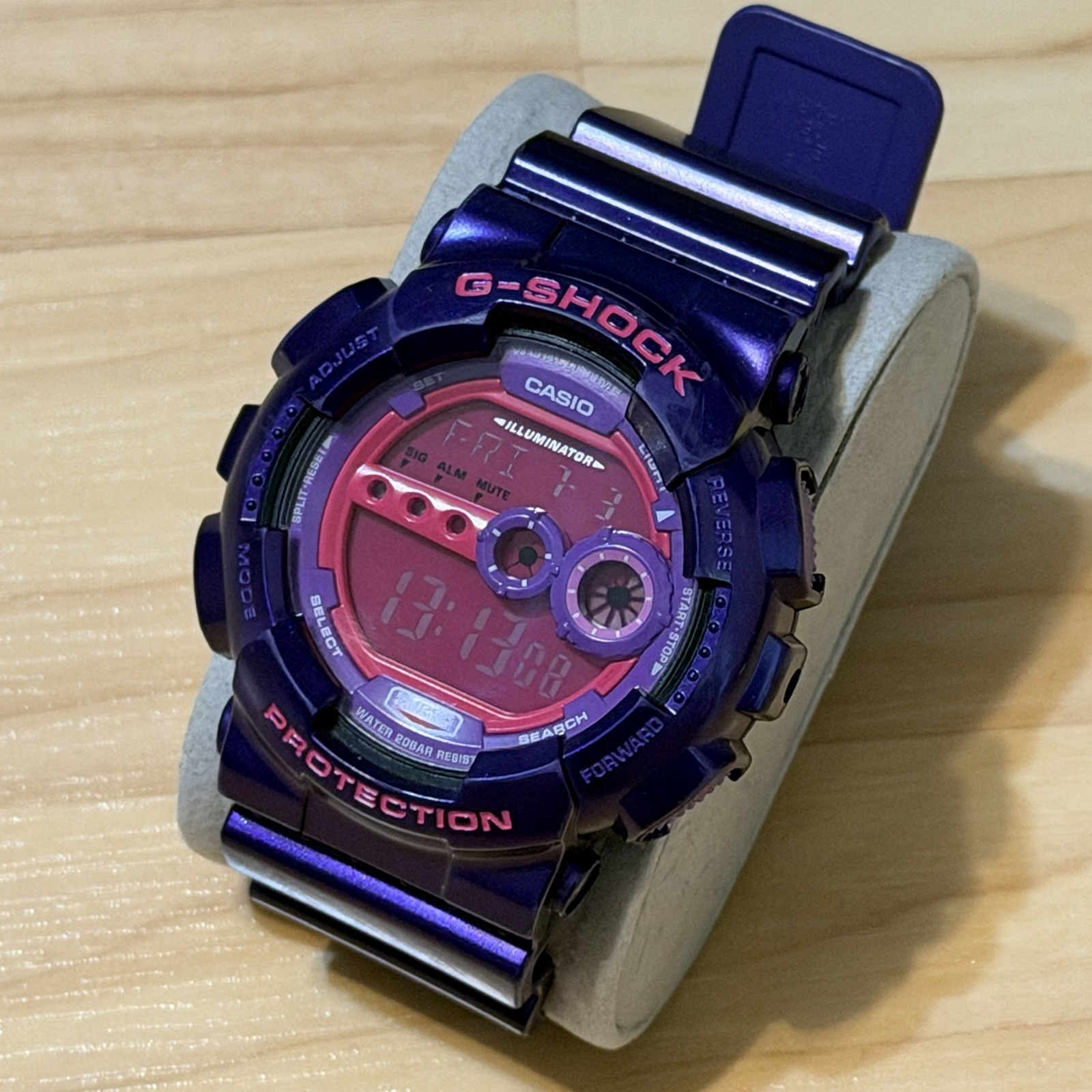 Casio G-Shock GD-100SC-6 Crazy Colors Series Purple Mens Digital Watch GD100 100