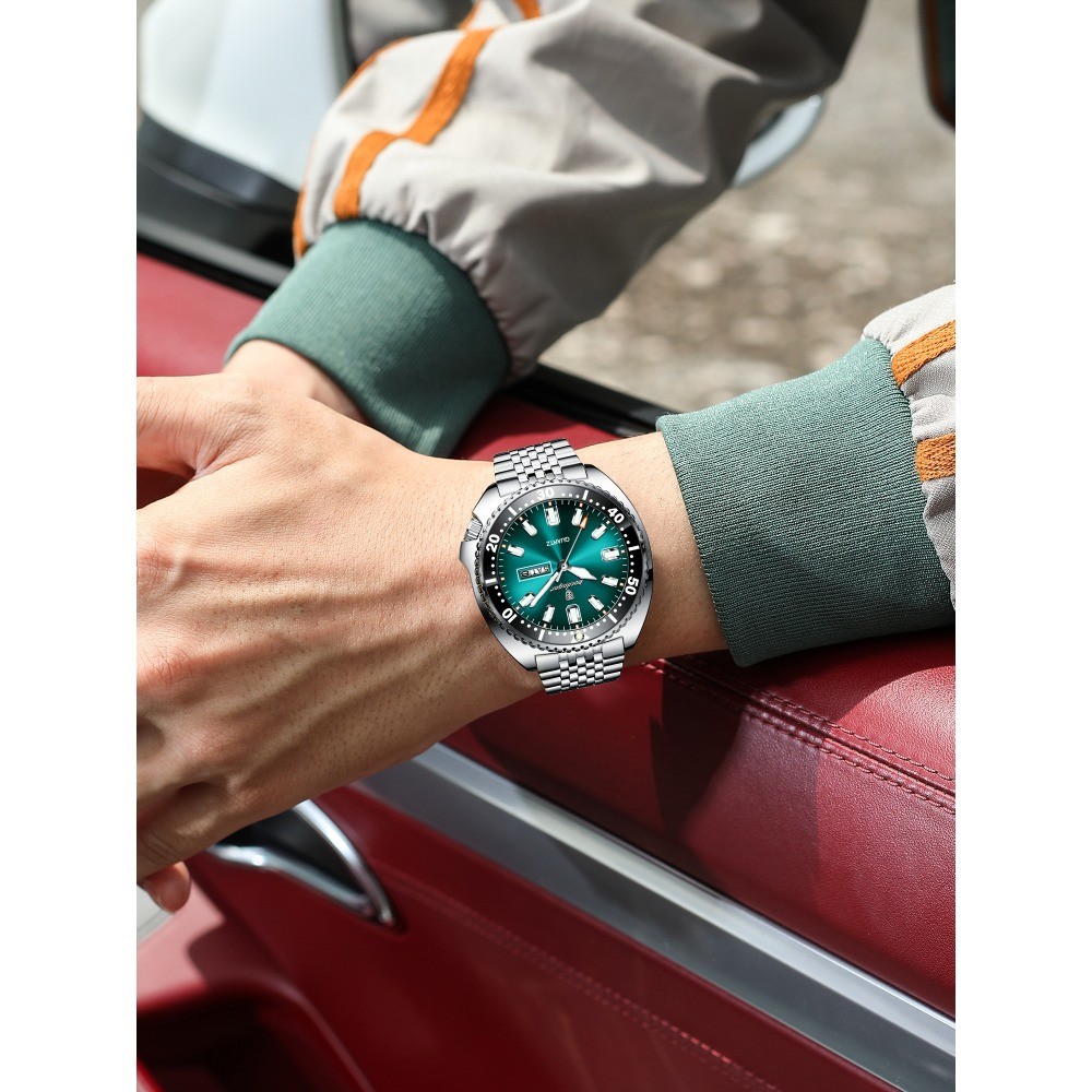 POEDAGAR Men Date Week Waterproof Luminous Casual Stainless Steel Quartz Watch