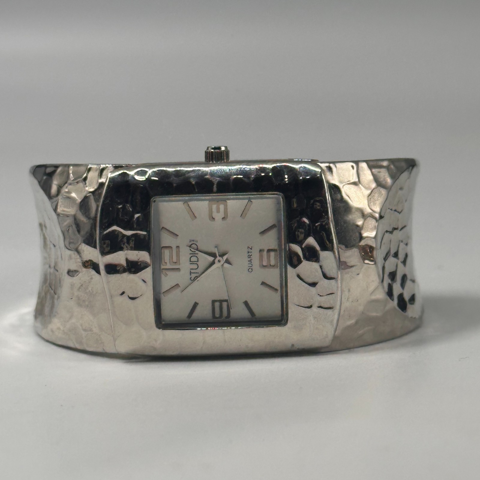 Studio Time Watch Women Silver Tone Hammered Design Cuff Band New Battery 6.5″