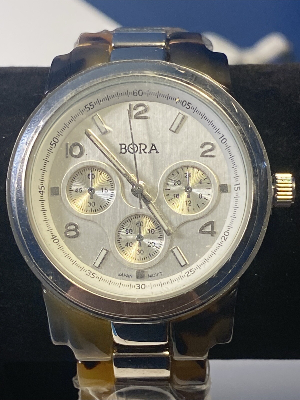 Bora Watch Women 39mm Silver Tone Faux Tortoise Bracelet Band New Battery