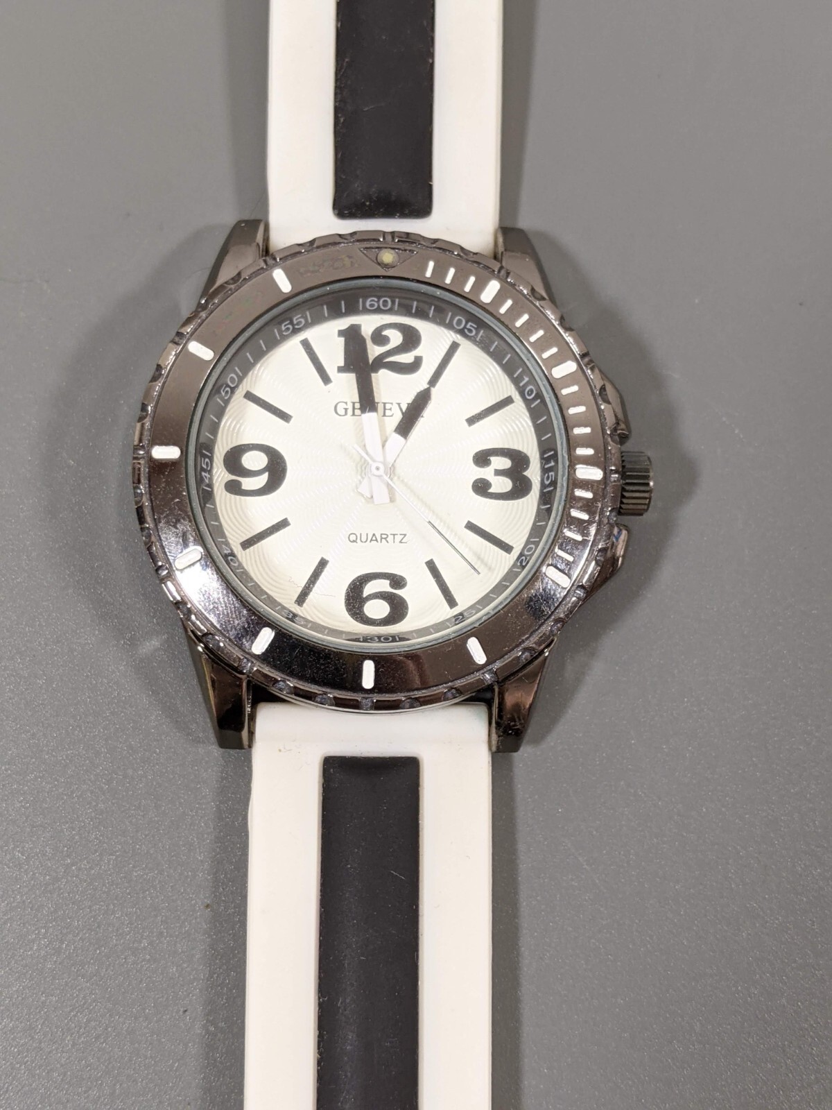 Geneva Black White Stripe Silicone Jelly Band Watch Round White Dial