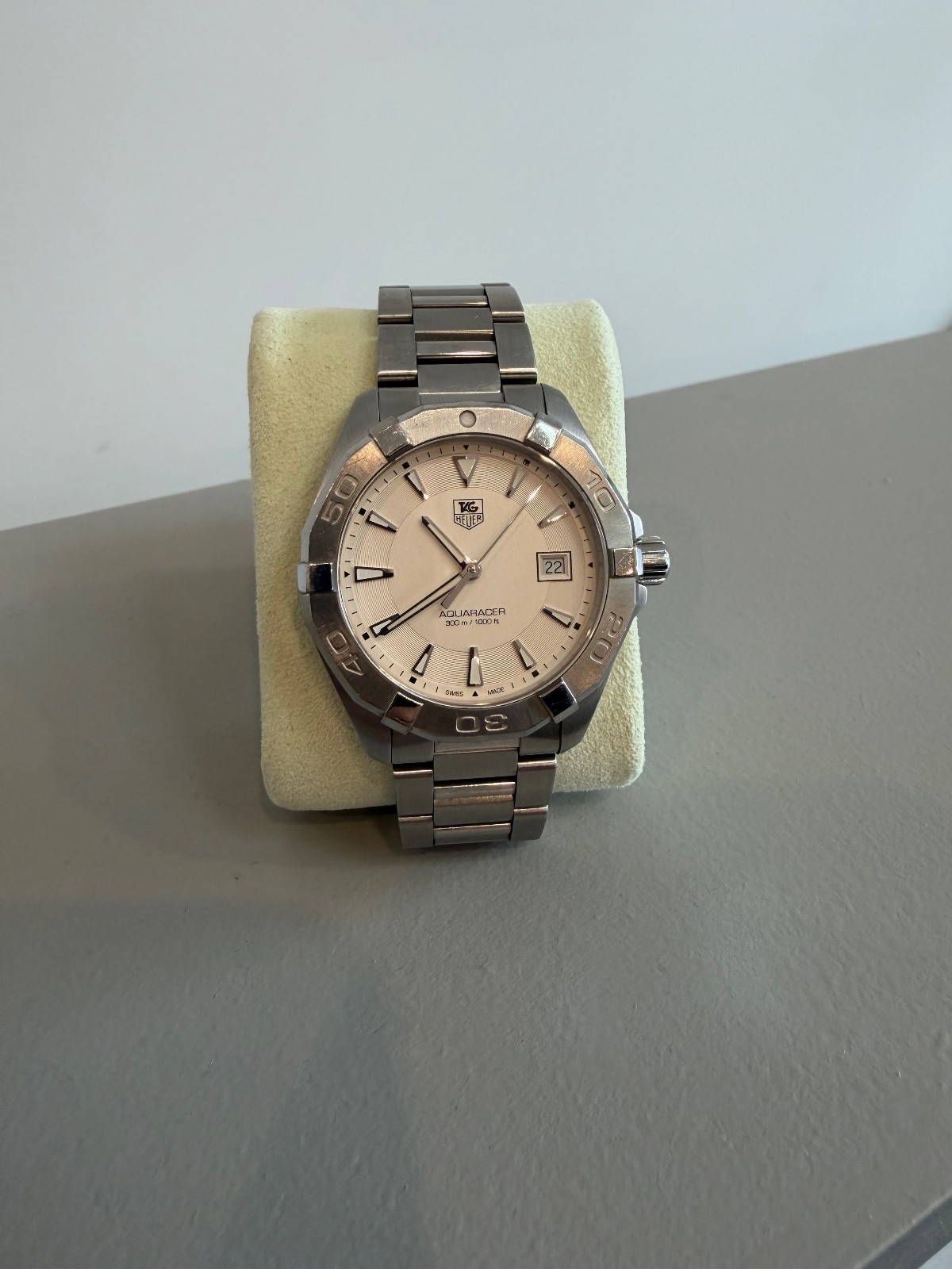 Tag Heuer Aquaracer 300 WAY1111 RMY0916 Men’s Watch