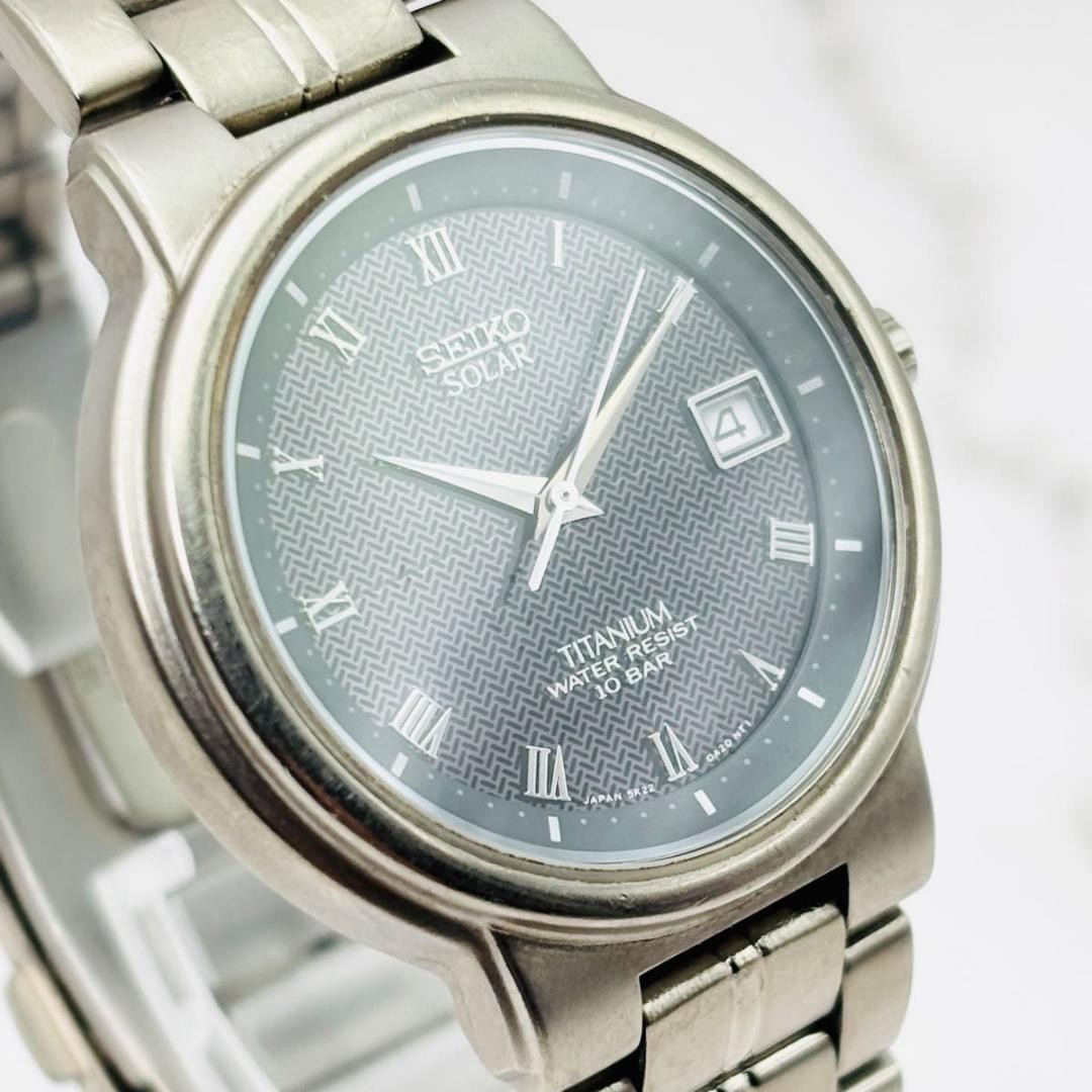 Working SEIKO Solar Date Titanium Black Men’s Wristwatch