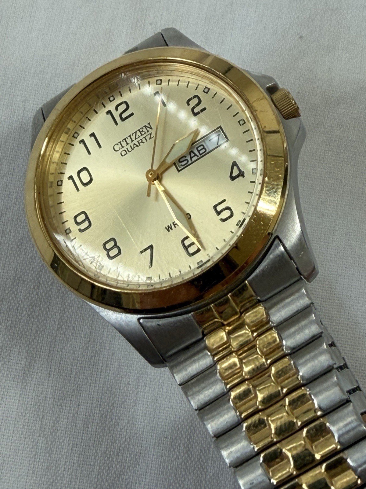 Citizen Quartz 1102-S056039 Men’s Two Tone Day Date Champ Dial Expand Band