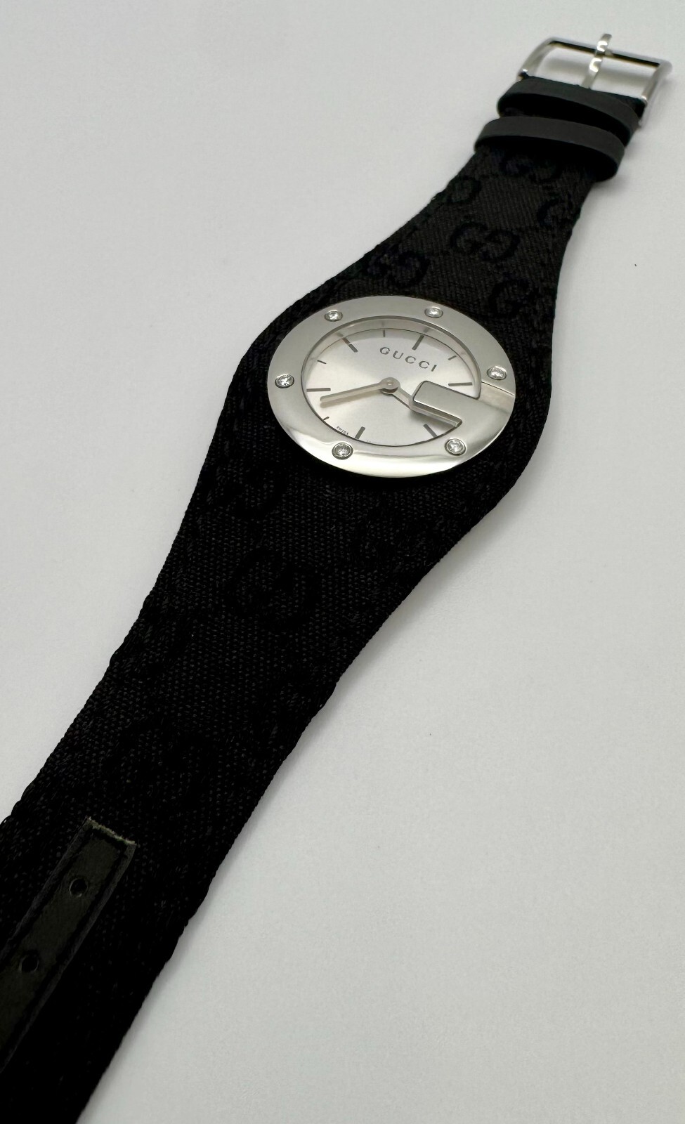 Gucci 104 G Silver Dial Fabric Strap Ladies Luxury WatchYA104519 (Retail $1,495)