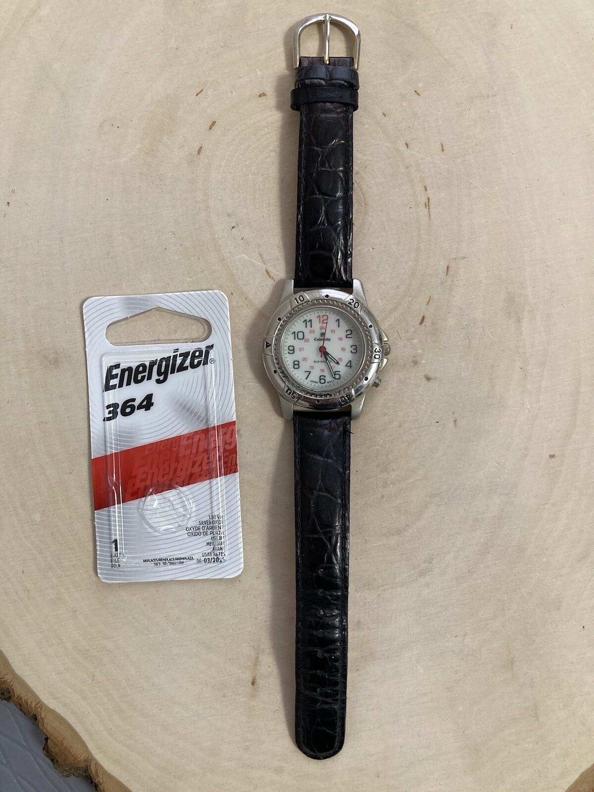 VTG Celebrity Glo-Quartz Backlit #6N30 Unadjusted Silver/Black Leather Watch