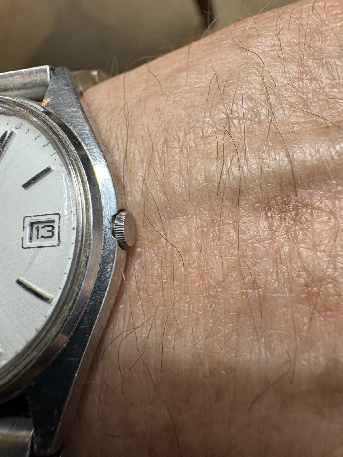 Vintage 1990’s Men’s PULSAR Silver Tone Classic Dress/Casual Watch, Y147-8009