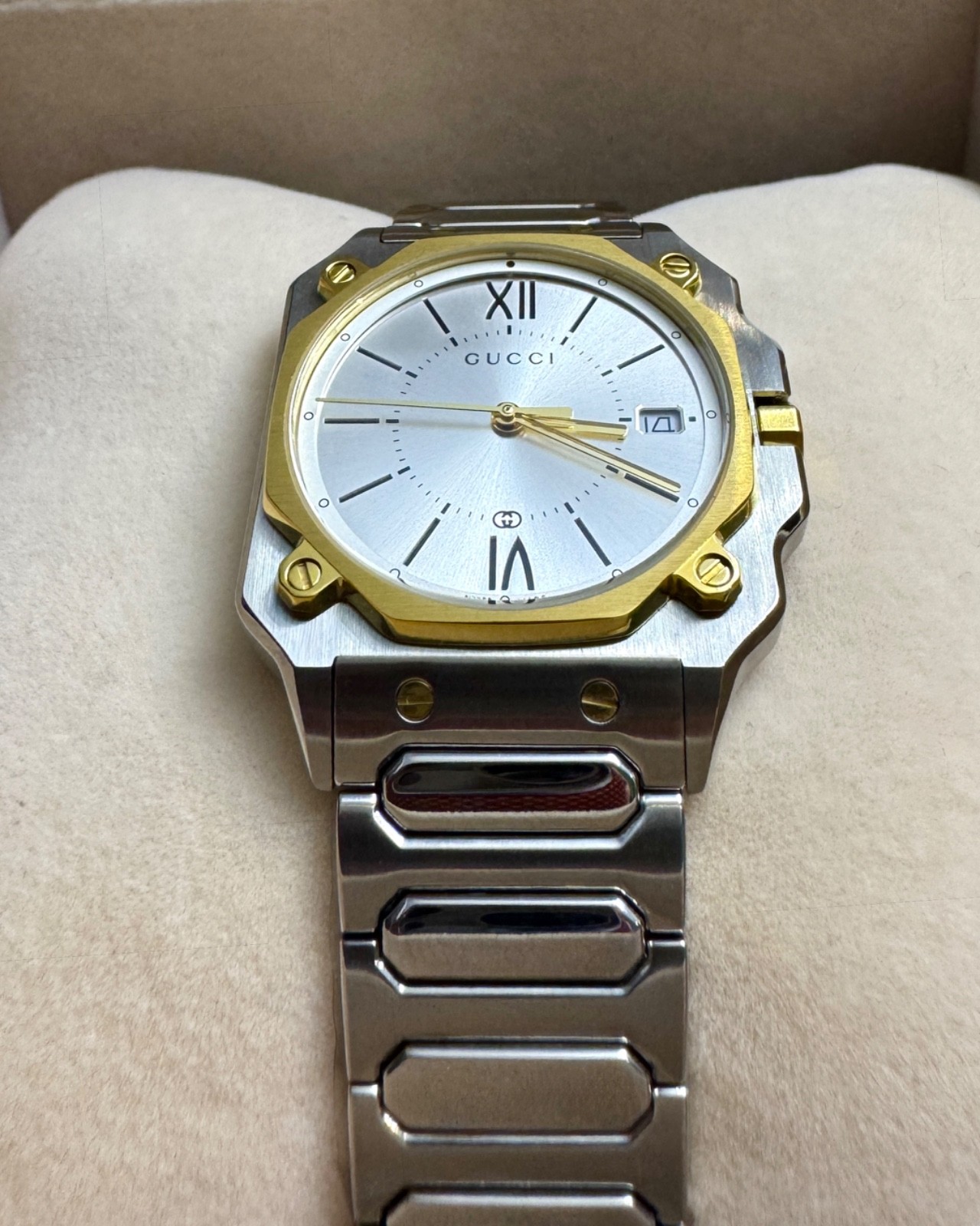 Gucci G-Flat Watch YA166506