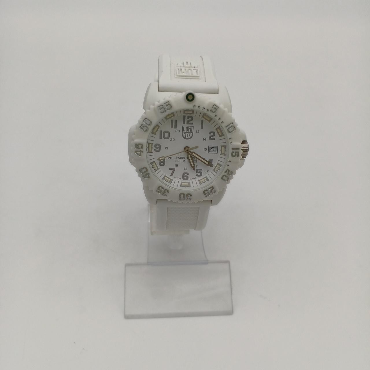 LUMINOX SERIES 7050