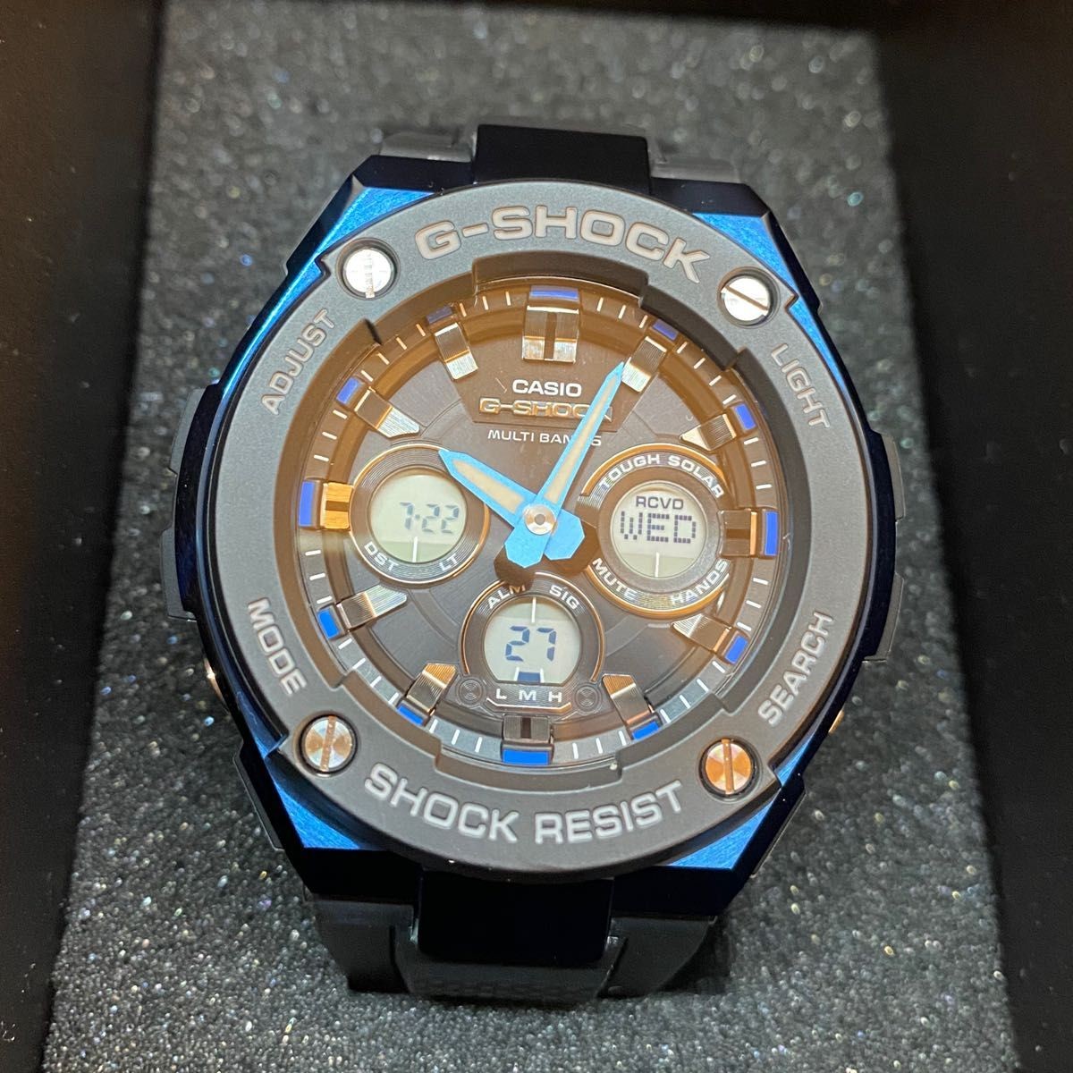 Beautiful condition G SHOCK GST W300G 1A2JF Radio Solar Tough Solar Multi Band 6