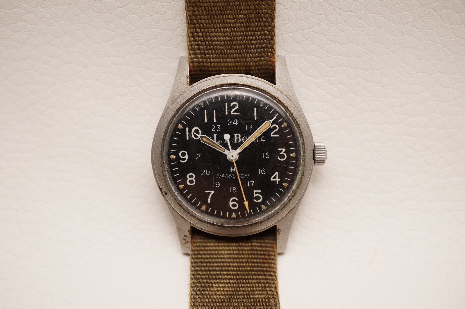 Vintage Hamilton Khaki L.L.Bean 9219 33mm Manual-Wind Field Watch Original NATO
