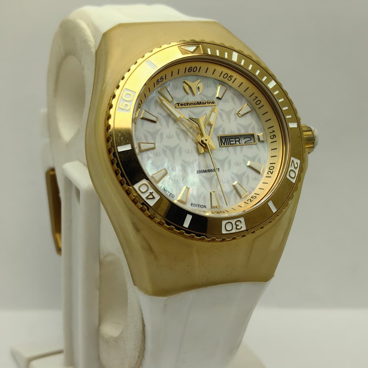 Technomarine Cruise Monogram TM115324 200M Day/Date Limited Edition Unisex Watch