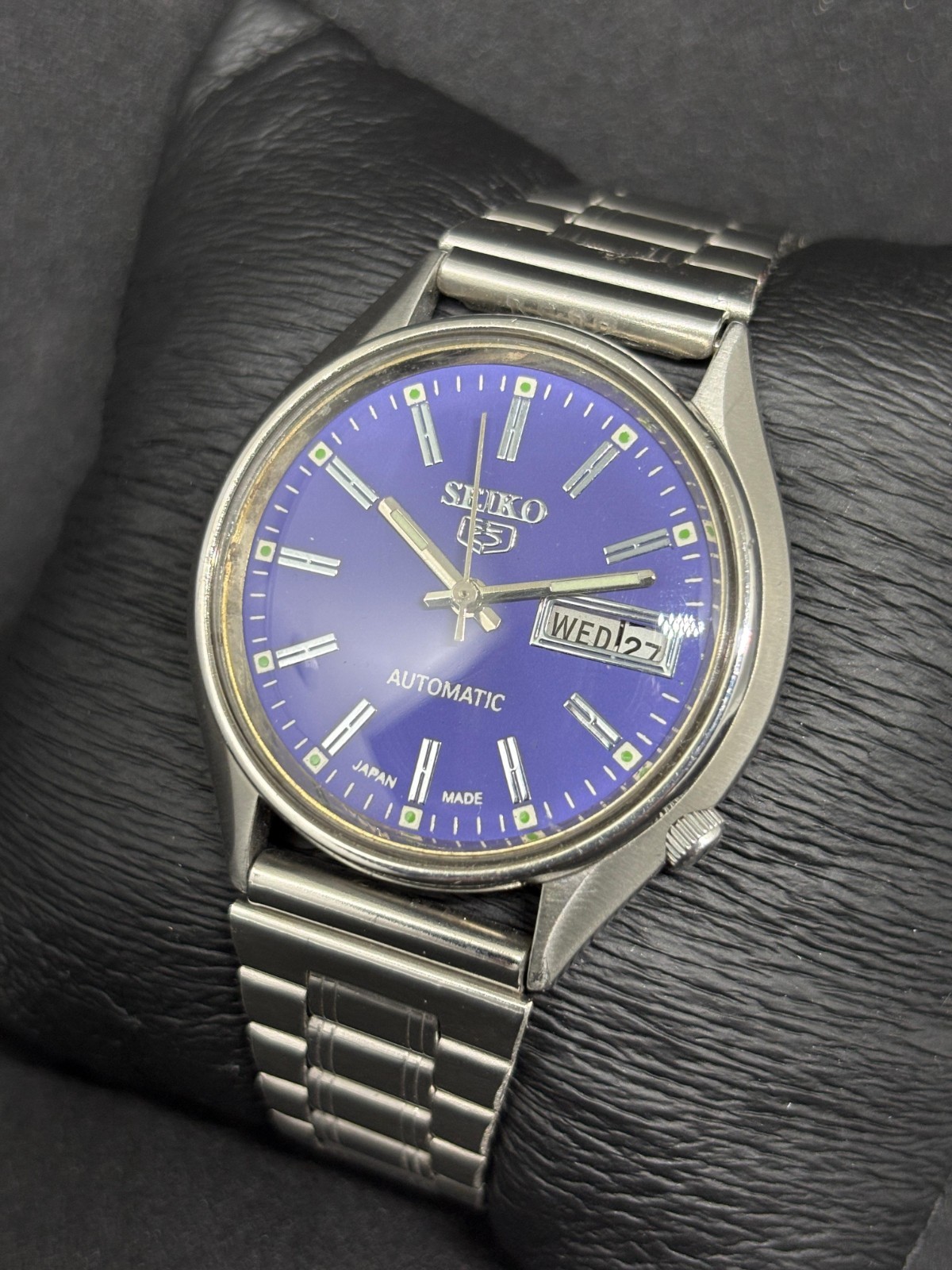 Vintage Seiko 5 Automatic Day/Date Japanese Men’s Wrist Watch