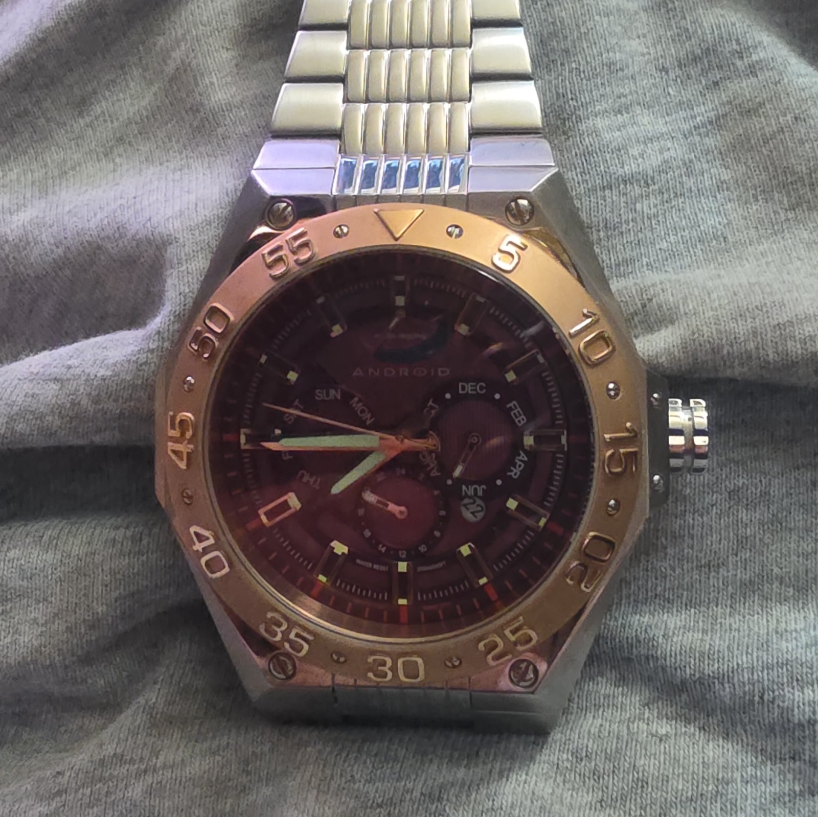 Android Men’s Automatic Analog Wristwatch Red Dial Gold Bezel Date Exhibition